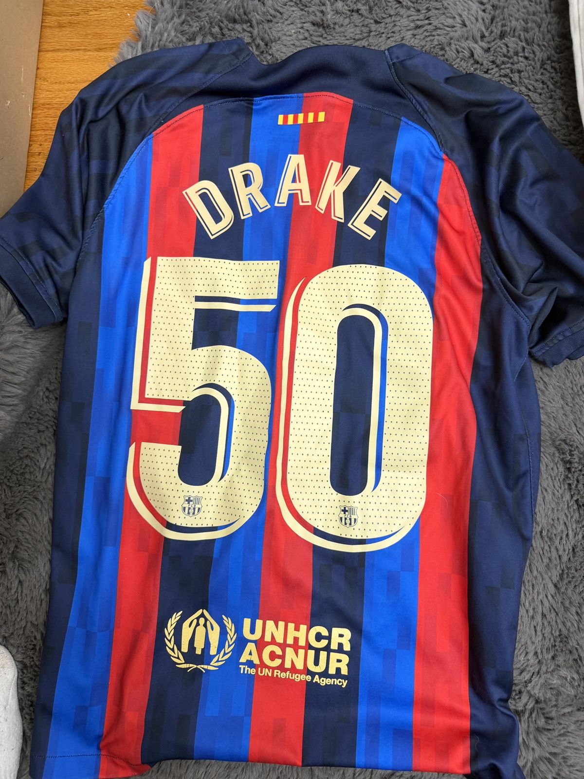 October's Very Own Barcelona OVO Jersey size M DRAKE Size US M / EU 48-50 / 2 - 2 Thumbnail