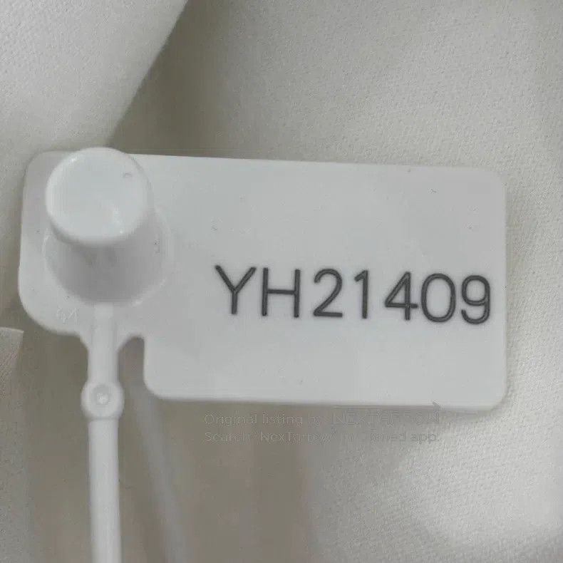 Louis Vuitton Louis Vuitton White Chest 1854 Series Drawing Sketch Signa Size US L / EU 52-54 / 3 - 9 Thumbnail