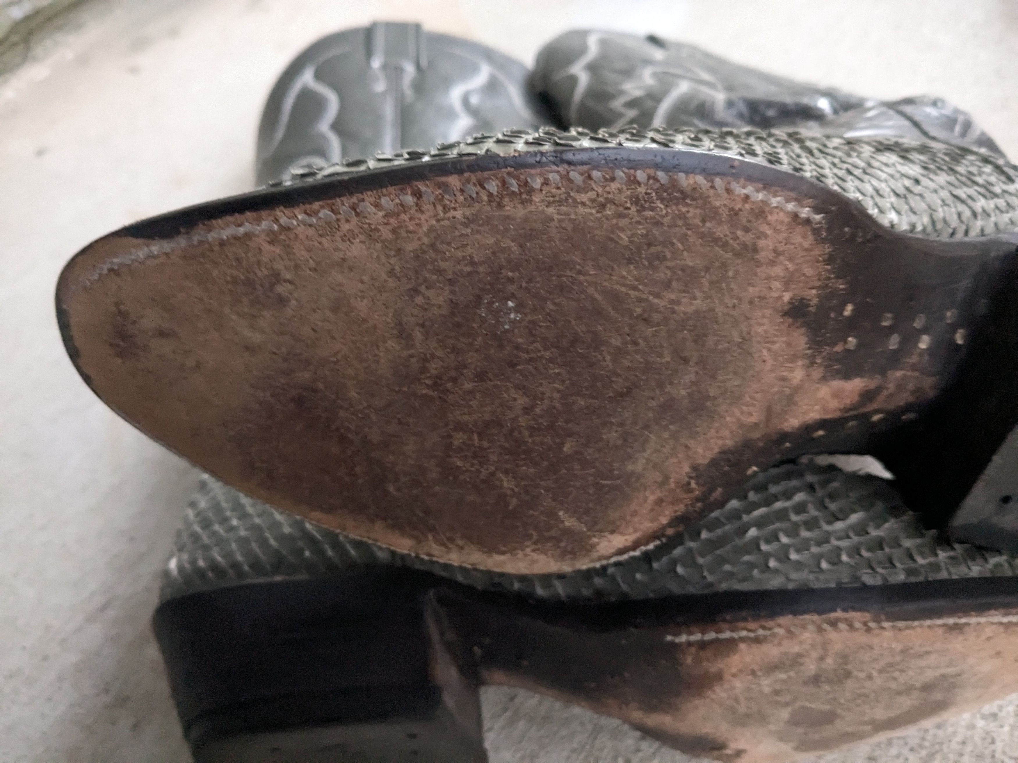 Nocona Nocona Cowboy Boots Gray 10 D Snakeskin Leather USA Size US 10 / EU 43 - 12 Thumbnail