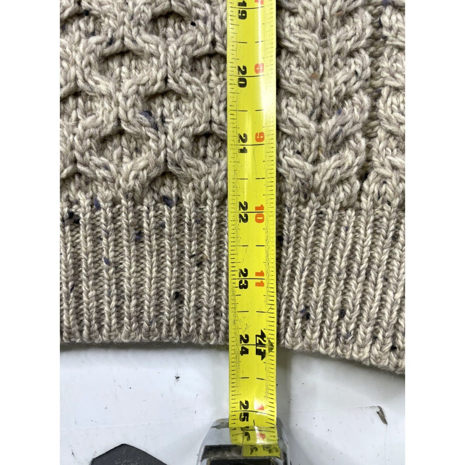 Vintage VINTAGE Aran Crafts Ireland Fisherman Sweater Cable Knit Pullover Womens Small S Crew Neck Merino Wool Oatmeal Knit Style Pullover Size S / US 4 / IT 40 - 5 Thumbnail