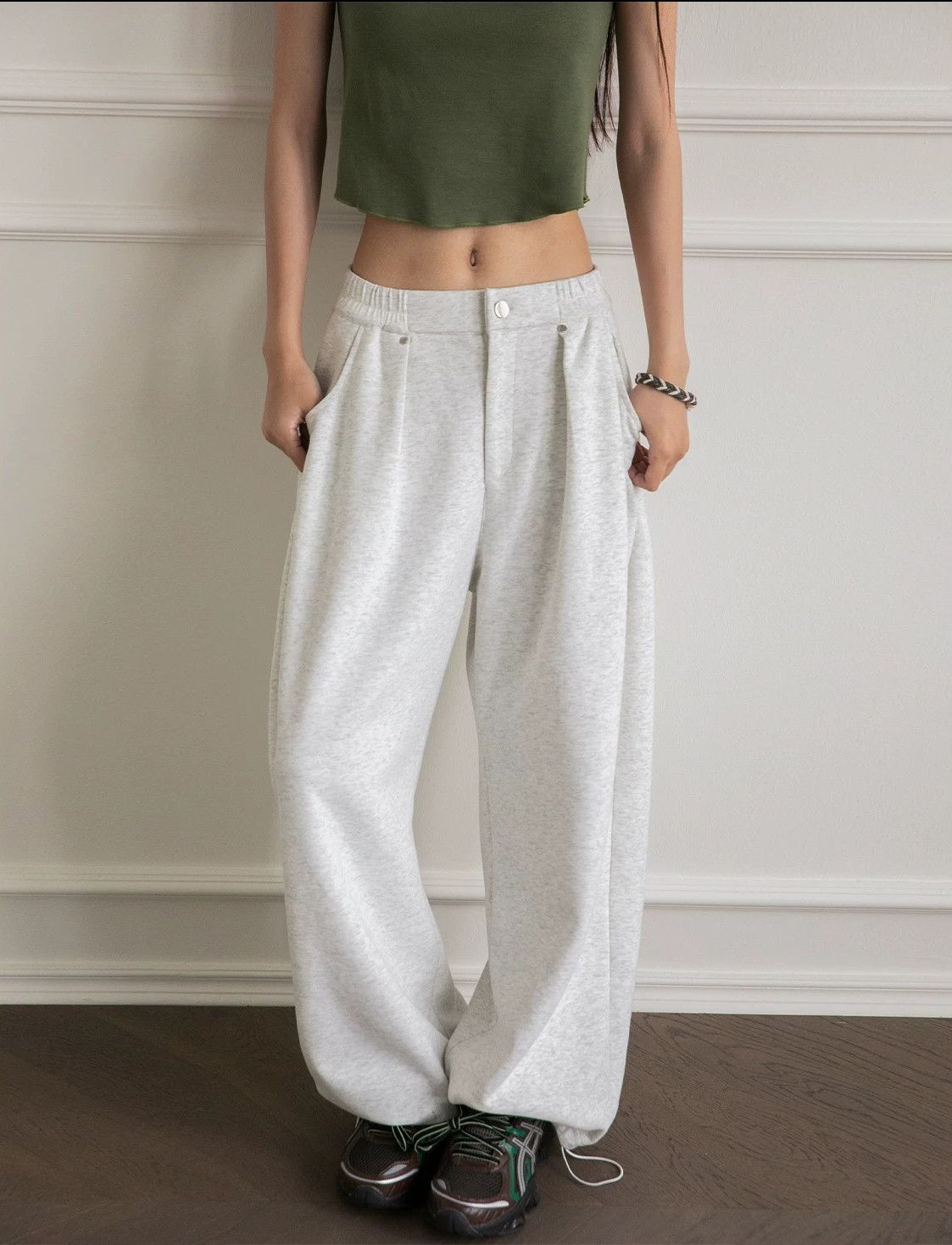 Japanese Brand × Jean Women Baggy Sweatpants Size US 27 - 2 Thumbnail