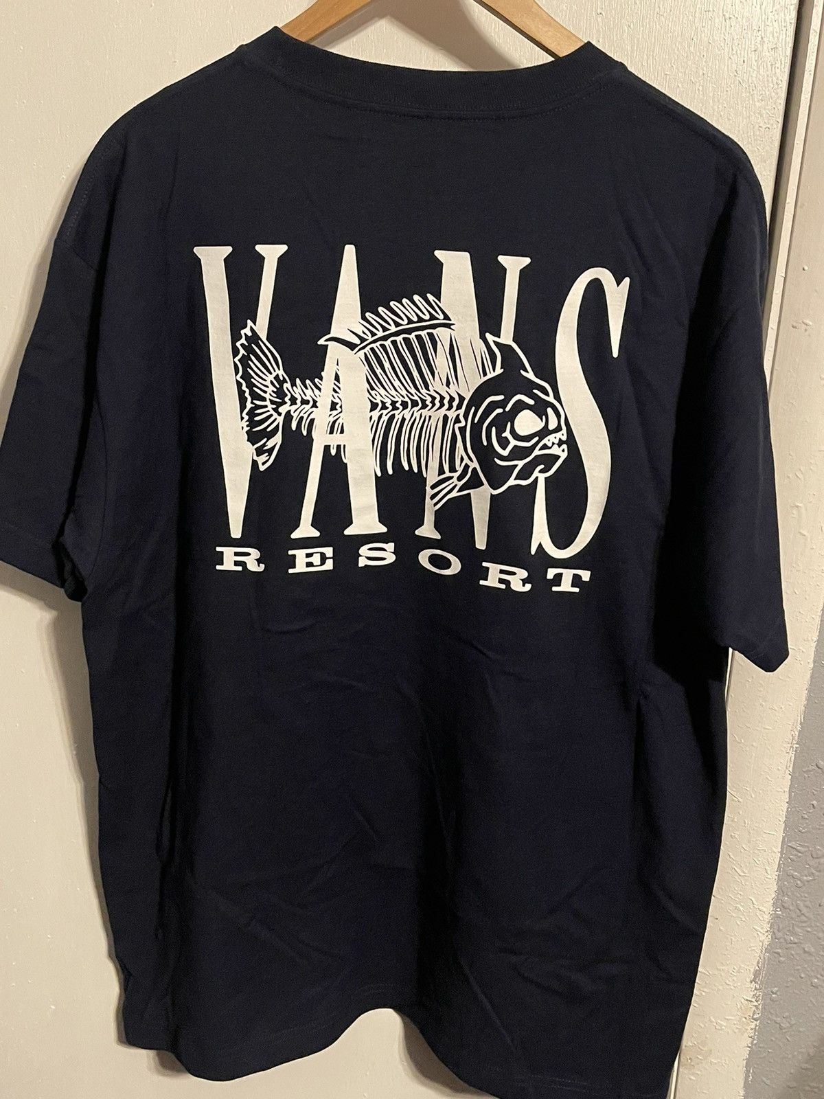Vans NWT Vans Resort Tee Size US L / EU 52-54 / 3 - 2 Thumbnail