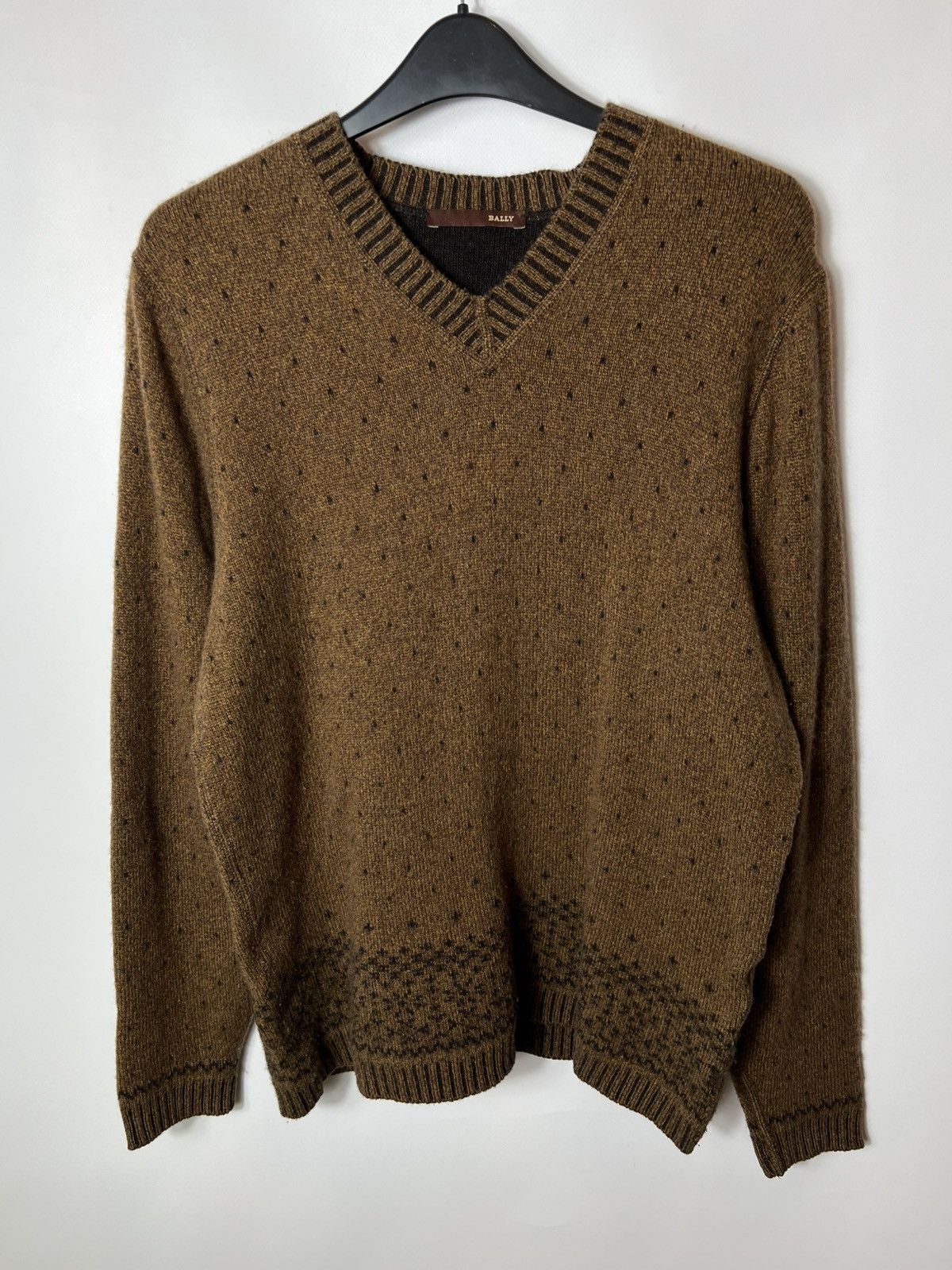Bally Vintage luxury Bally Merino Wool Cashmere V Neck Sweater Size US M / EU 48-50 / 2 - 1 Thumbnail