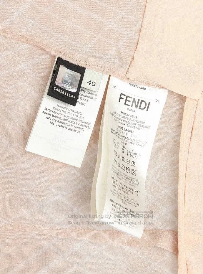 Fendi fendi pleated long sleeve dress in beige. Size US M / EU 48-50 / 2 - 8 Thumbnail