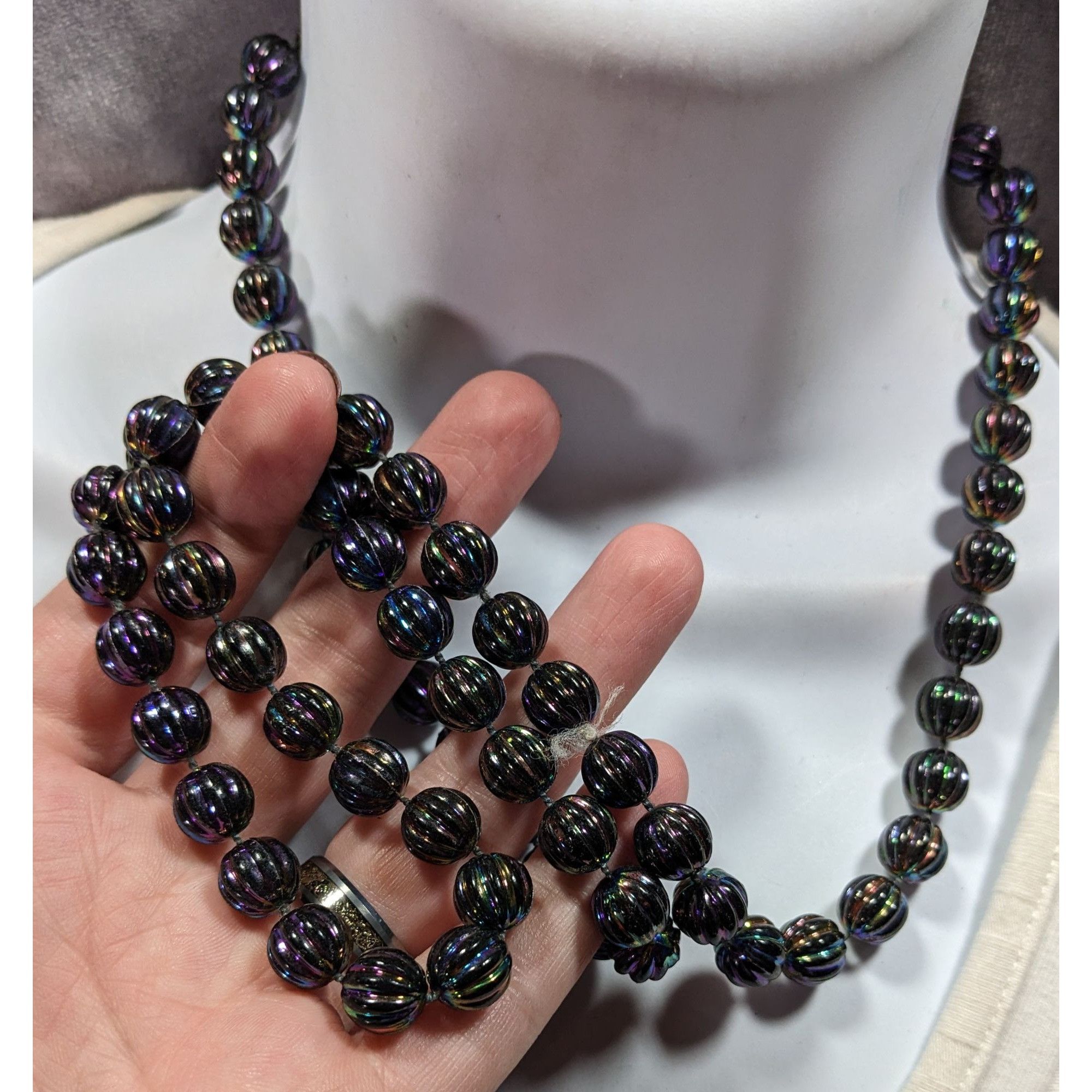 Other Mystical Oil Slick Black Plastic Beaded Necklace Size ONE SIZE - 3 Thumbnail