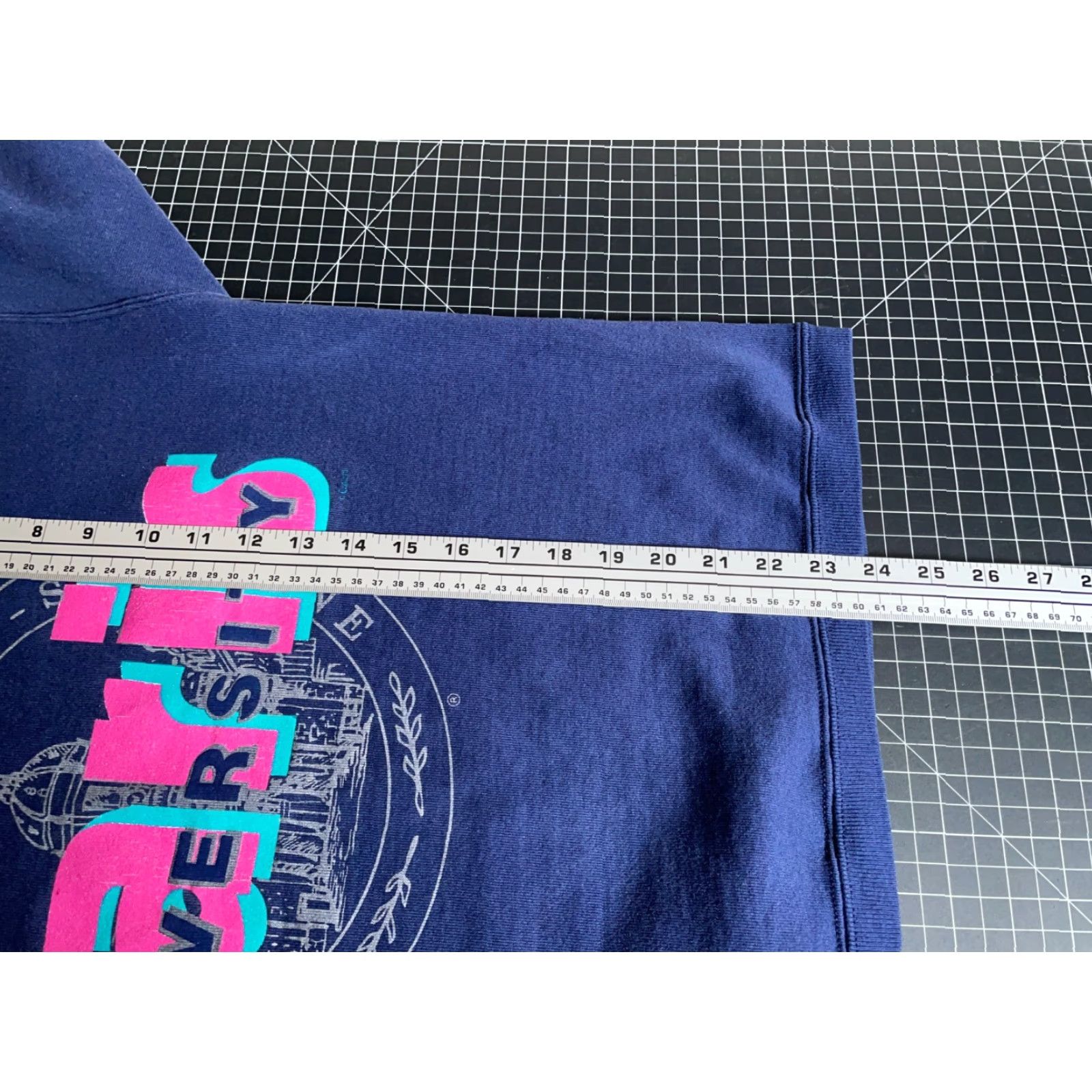 Vintage VINTAGE University Paris Sweatshirt Adult Medium Dark Blue Boxy Fit France Size US M / EU 48-50 / 2 - 6 Thumbnail