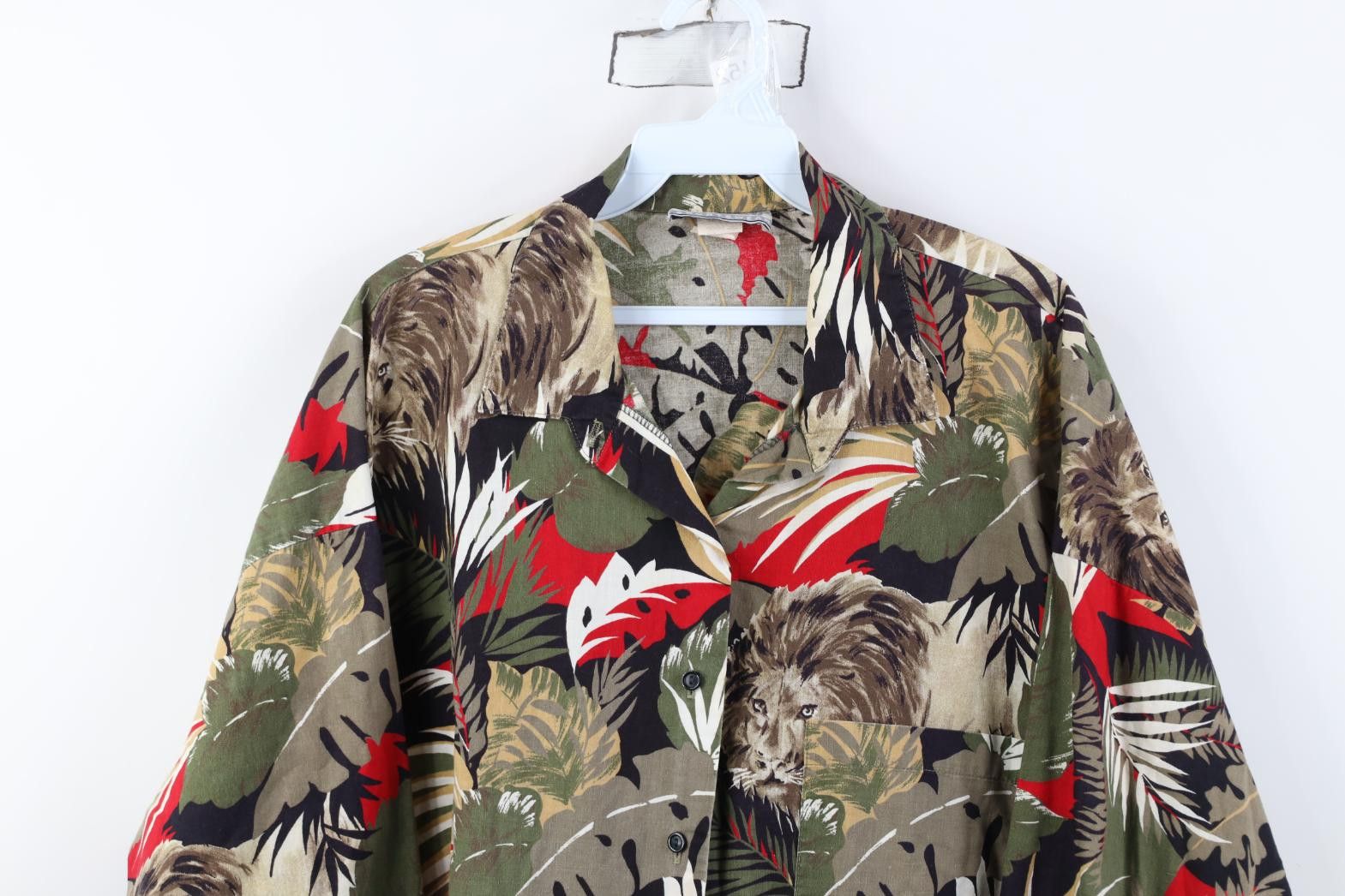 Vintage Vintage 90s Streetwear Lion Luau Camp Collar Button Shirt Size S / US 4 / IT 40 - 2 Thumbnail