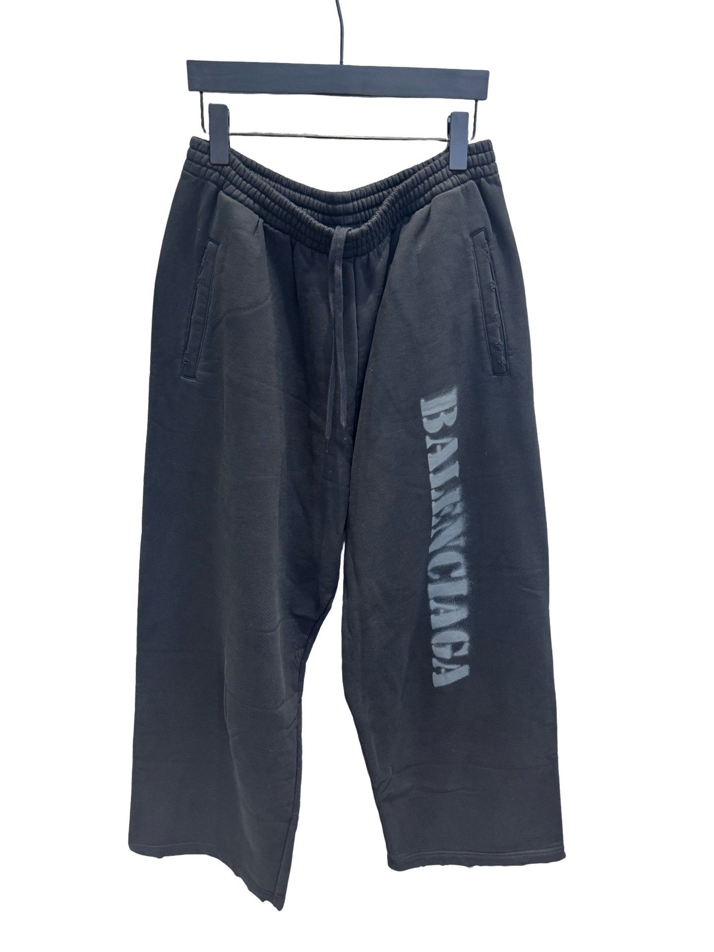 Balenciaga Balenciaga Logo Print Sweatpants Size M Size US 32 / EU 48 - 1 Thumbnail