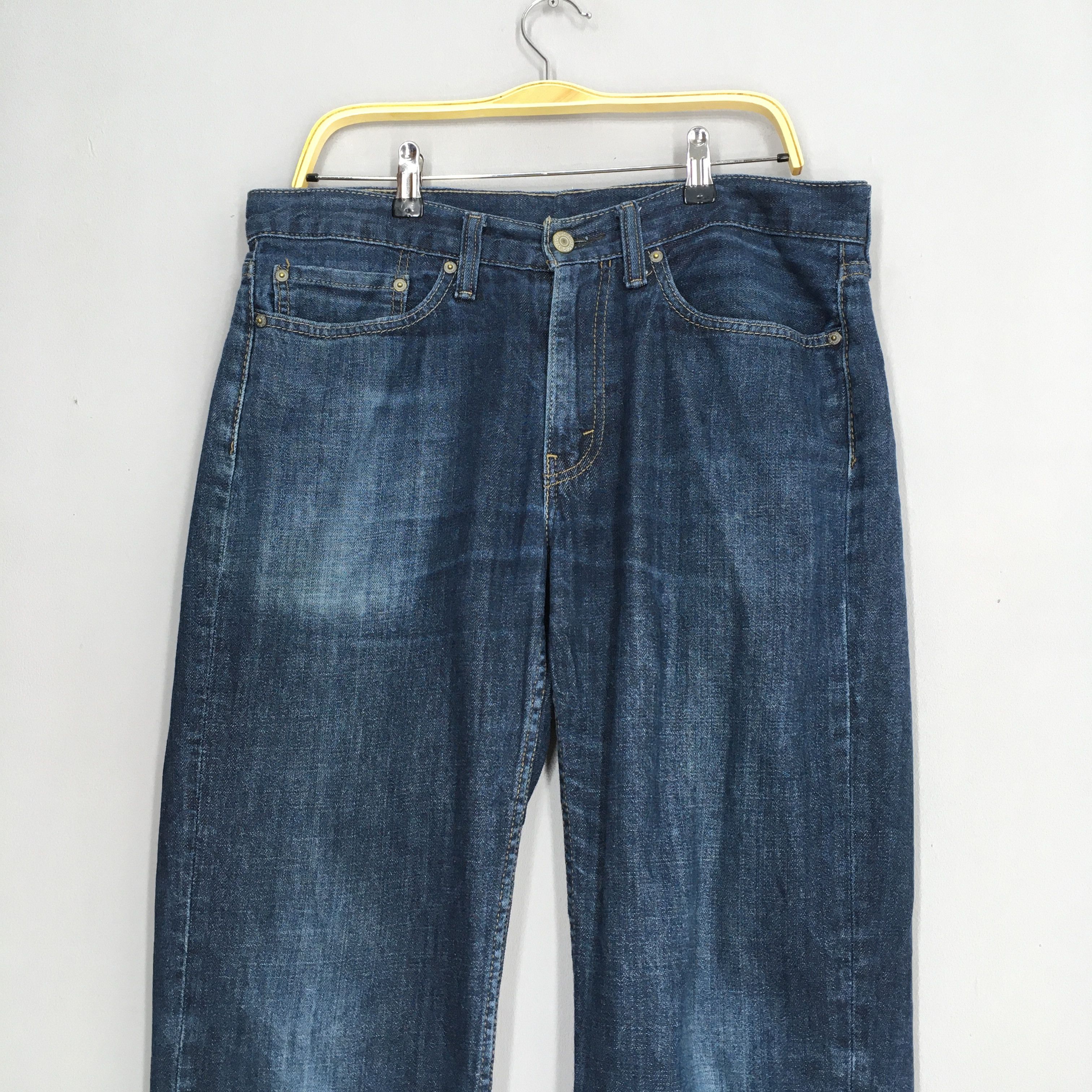 Levi's Size 34x30 Vintage Levi's 514 Straight Light Washed S211 Size US 34 / EU 50 - 2 Thumbnail