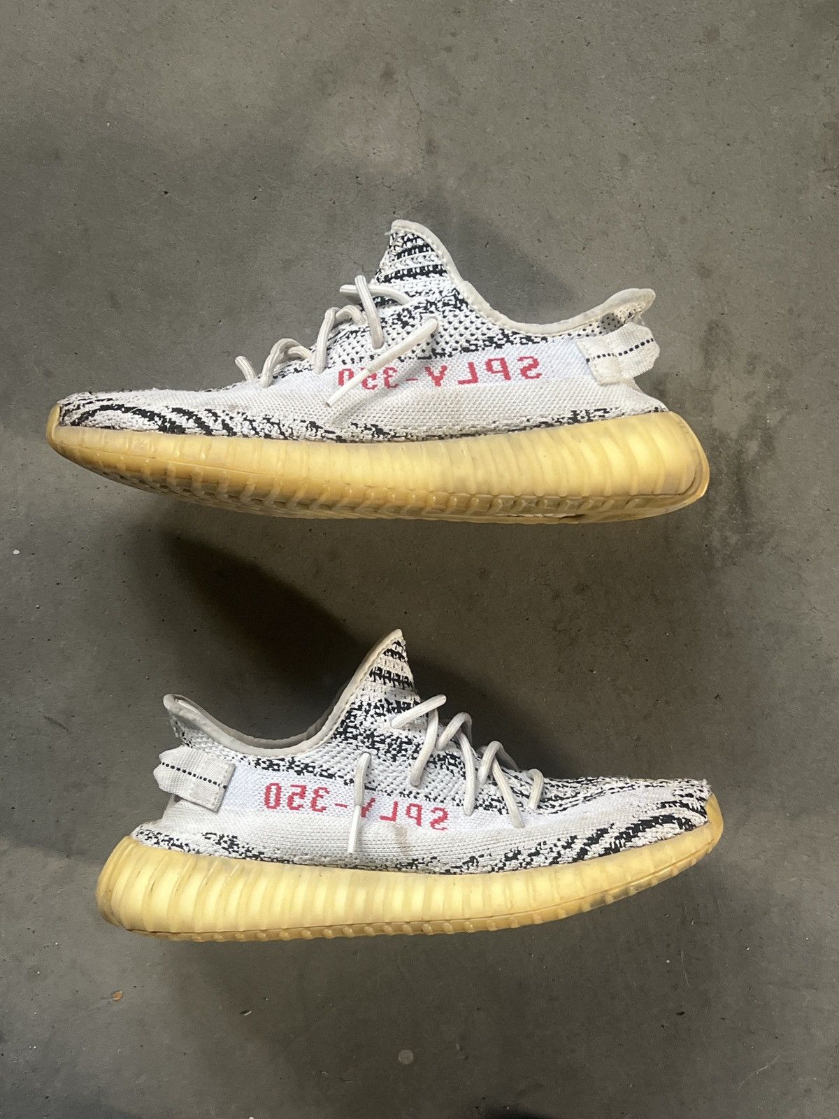 Adidas Yeezy Boost 350V2 Zebra