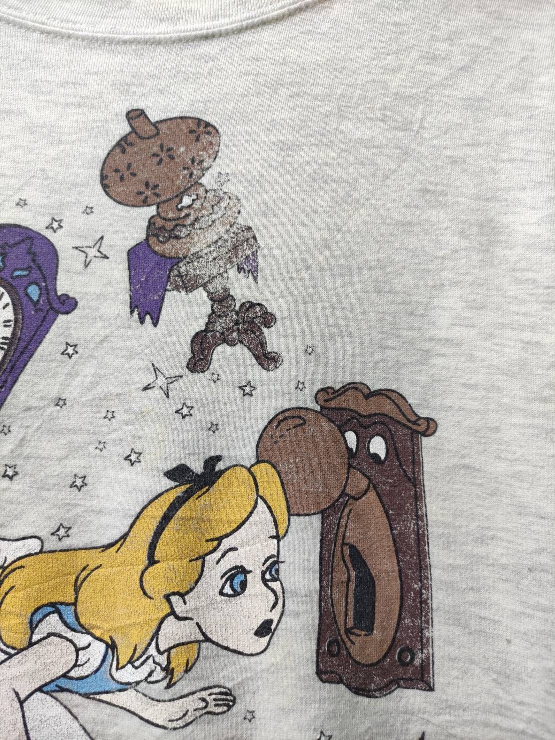 Disney Vtg 90's Alice in Wonderland Pocket Side Long Sleeve Size US L / EU 52-54 / 3 - 4 Thumbnail
