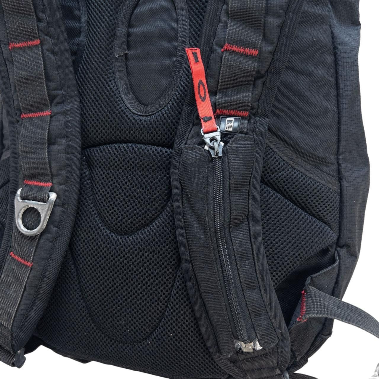 Oakley Vintage Oakley Backpack Size ONE SIZE - 8 Thumbnail