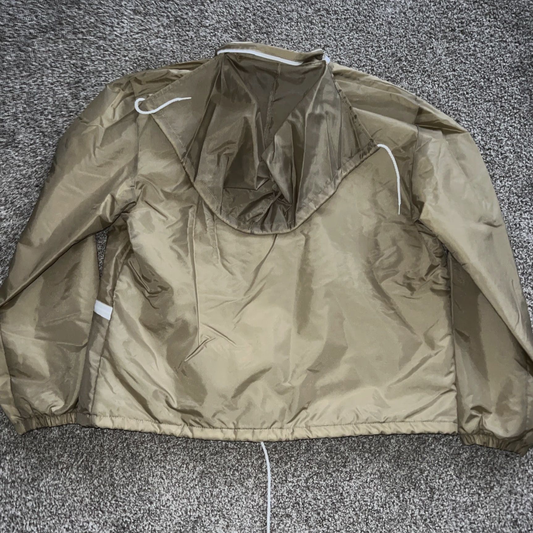 AQUA VINTAGE Aqua Sheen Beige Full Zip Rain Jacket Womens M Size Regular Jacket Womens Beige Full Zip rain jacket Size M / US 6-8 / IT 42-44 - 4 Thumbnail