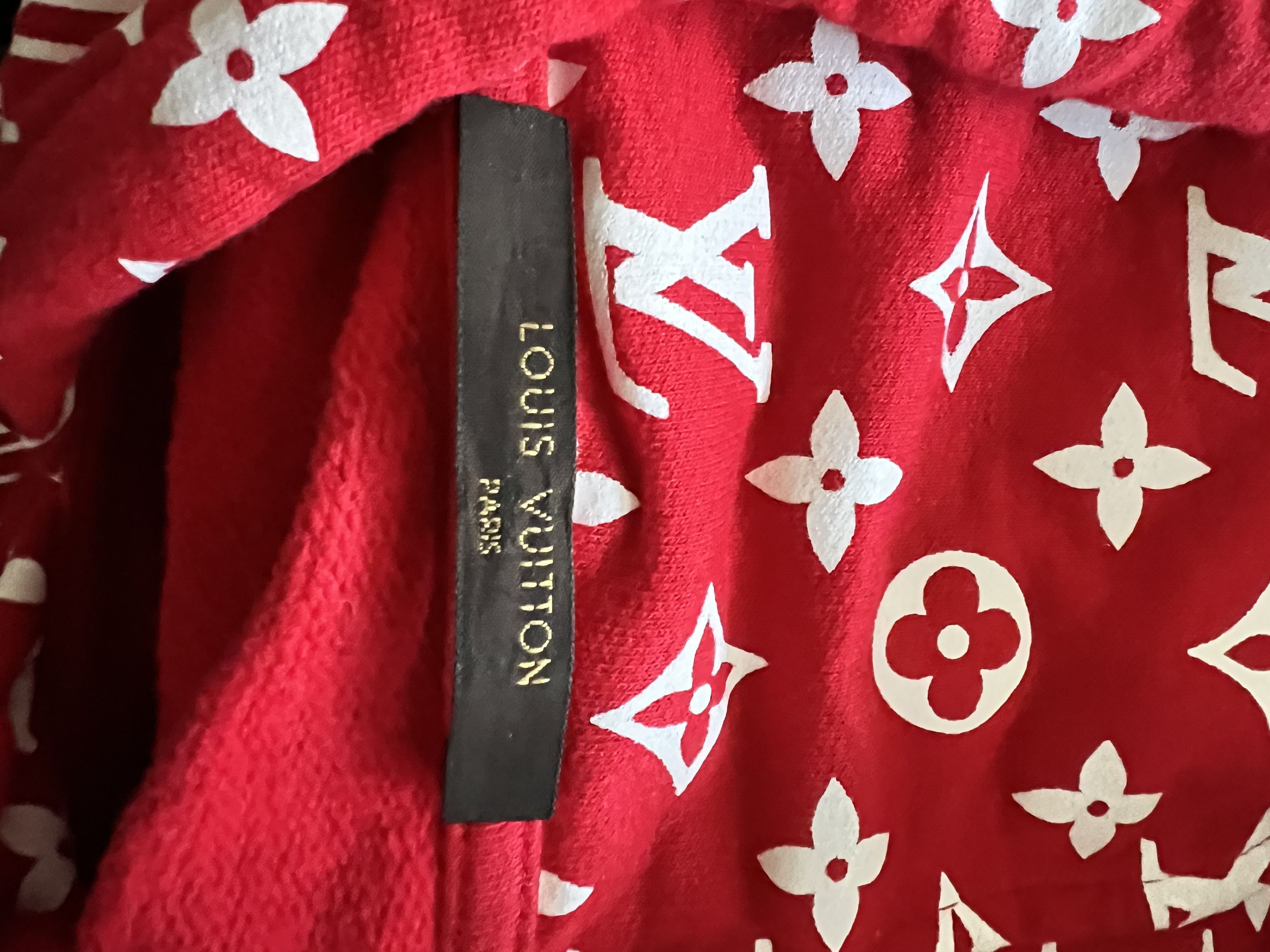 Louis Vuitton × Supreme Louis Vuitton x Supreme Box Logo Hoodie Size US S / EU 44-46 / 1 - 12 Thumbnail