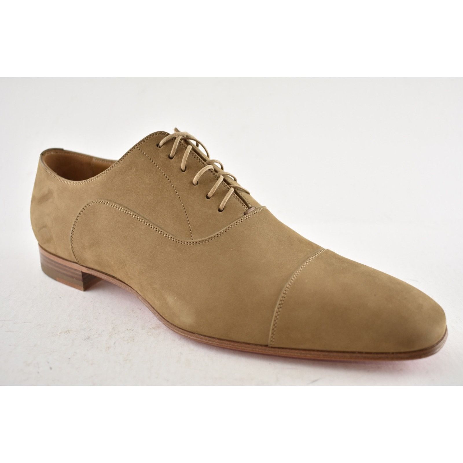 Christian Louboutin Christian Louboutin Beige Oxford Dress Loafer 43.5 10.5 Size US 10 / EU 43 - 4 Thumbnail
