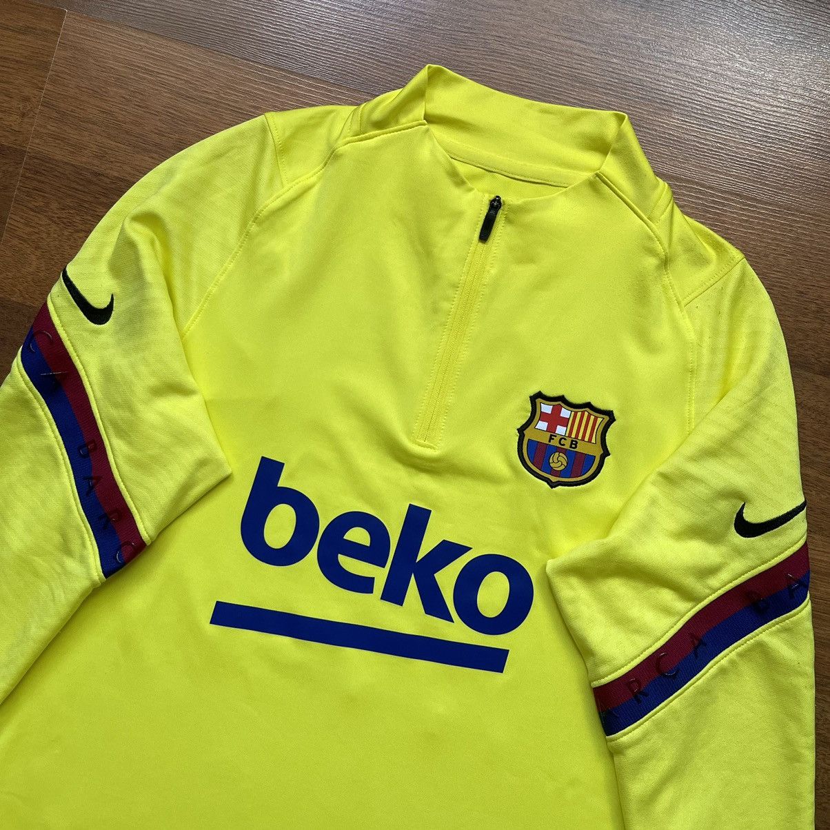 Nike × Vintage BARCELONA NIKE 2021/2022 FOOTBALL SOCCER TRAINING TRACK TOP Size US M / EU 48-50 / 2 - 3 Thumbnail