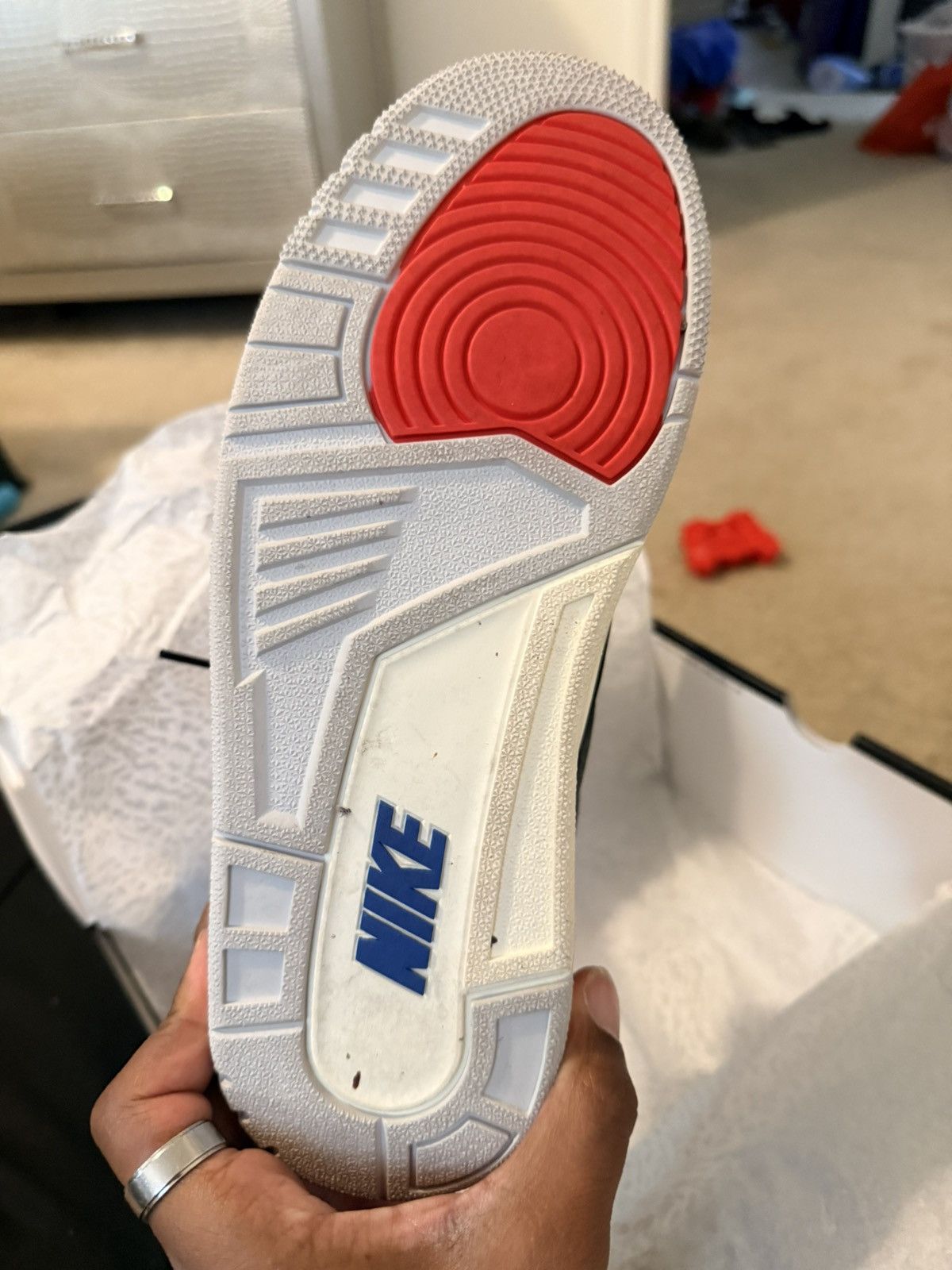 Jordan Brand Jordan Retro 3 Rare Air Size US 9.5 / EU 42-43 - 2 Thumbnail