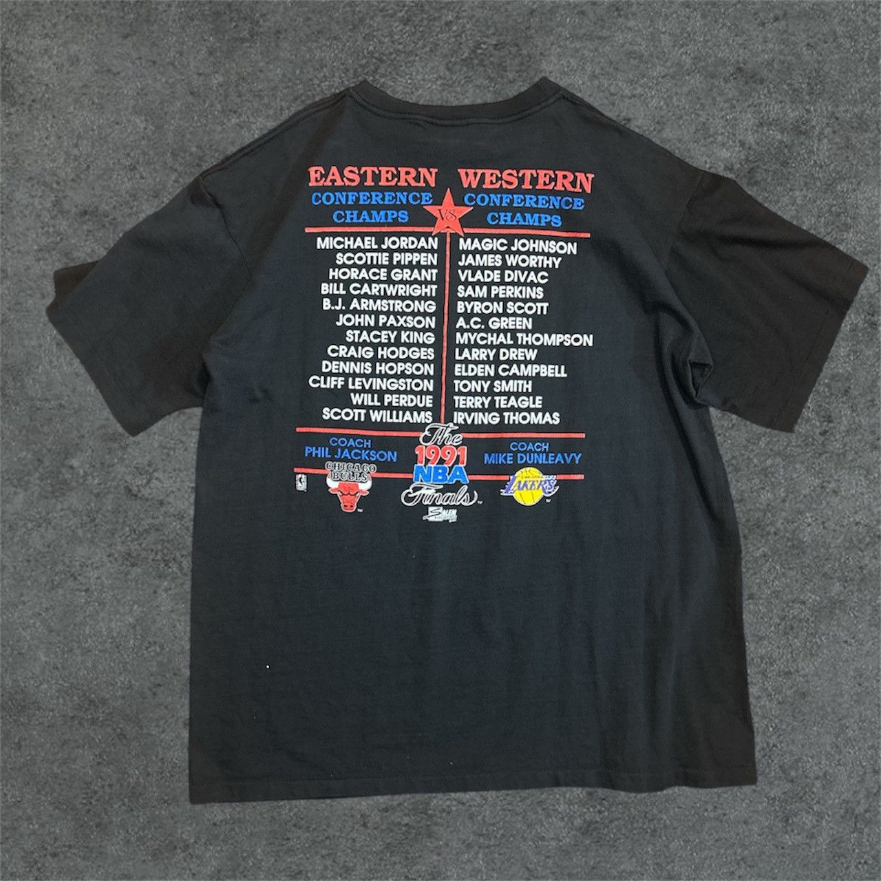 Salem Sportswear 1991 NBA Finals T-shirt - Jordan VS Magic Size US XL / EU 56 / 4 - 2 Thumbnail