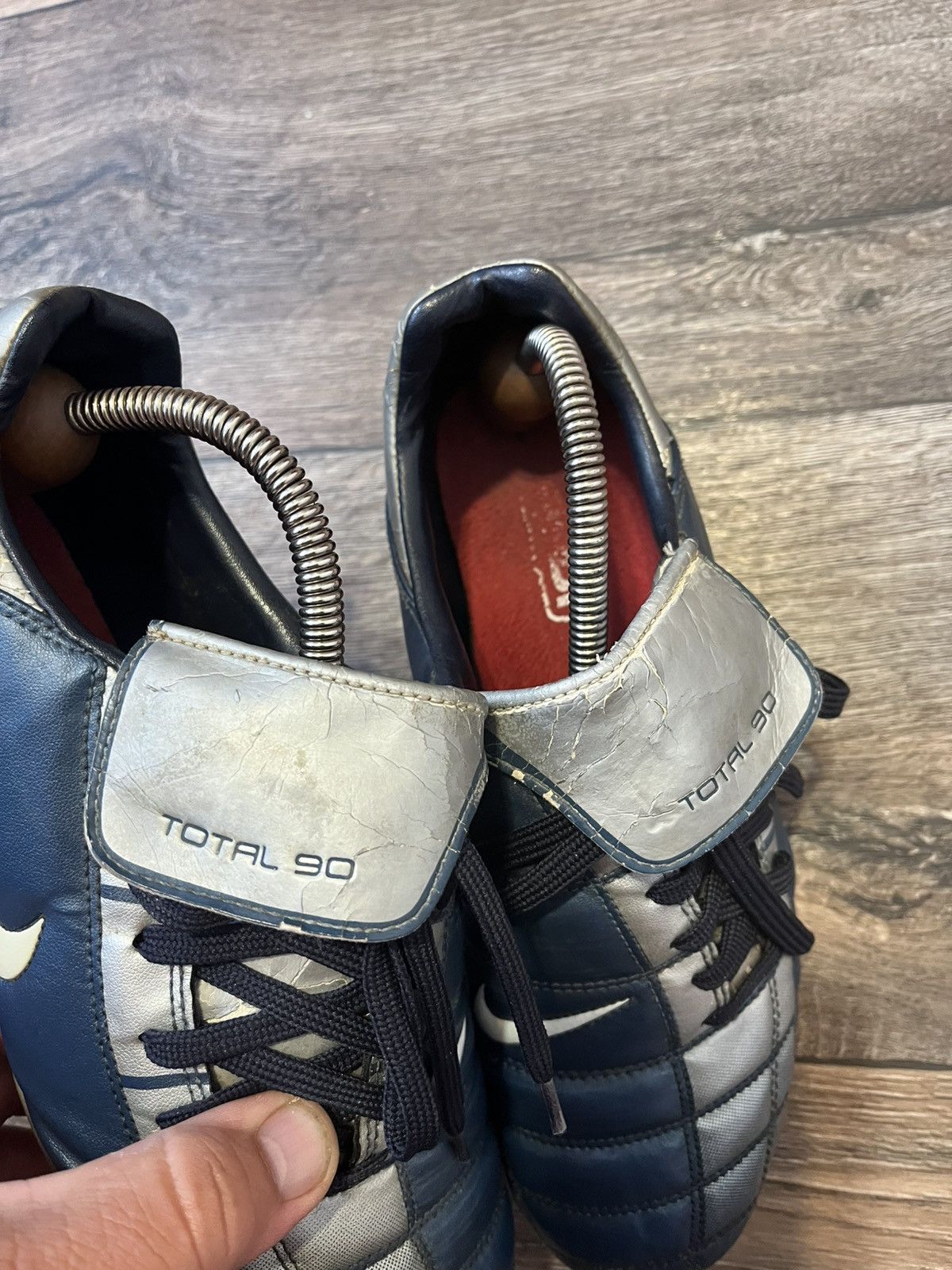 Nike × Vintage Vintage Nike Total90 Leather Football Soccer Boots US8,5 Size US 8.5 / EU 41-42 - 7 Thumbnail