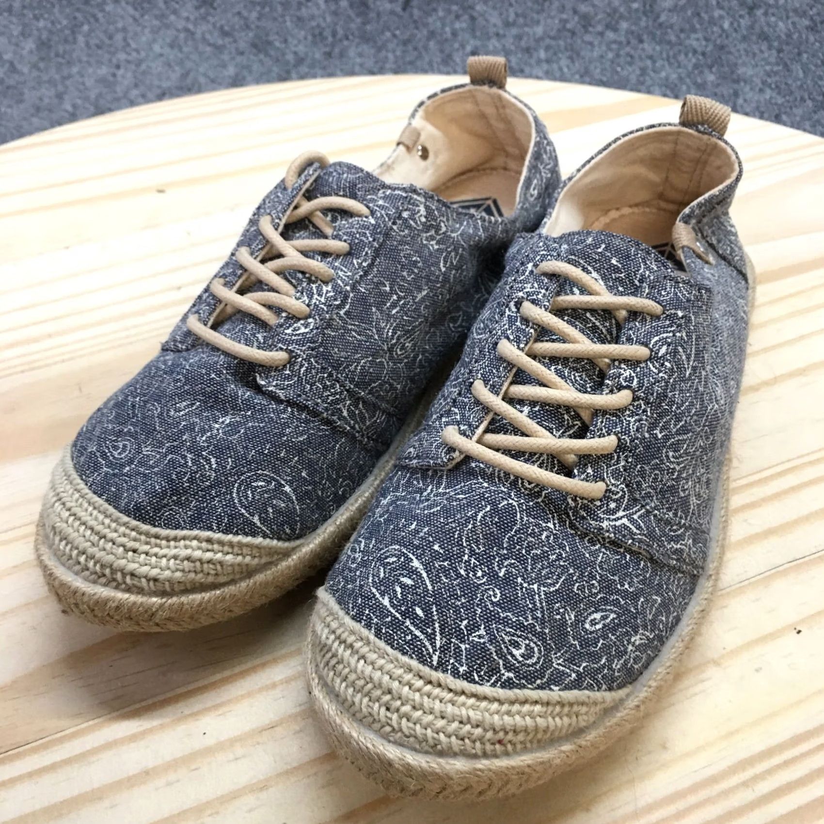 Vintage ROXY Espadrille Womens 7.5 Blue Flora Paisley Lace Up Casual Comfort Shoes Size ONE SIZE - 3 Thumbnail