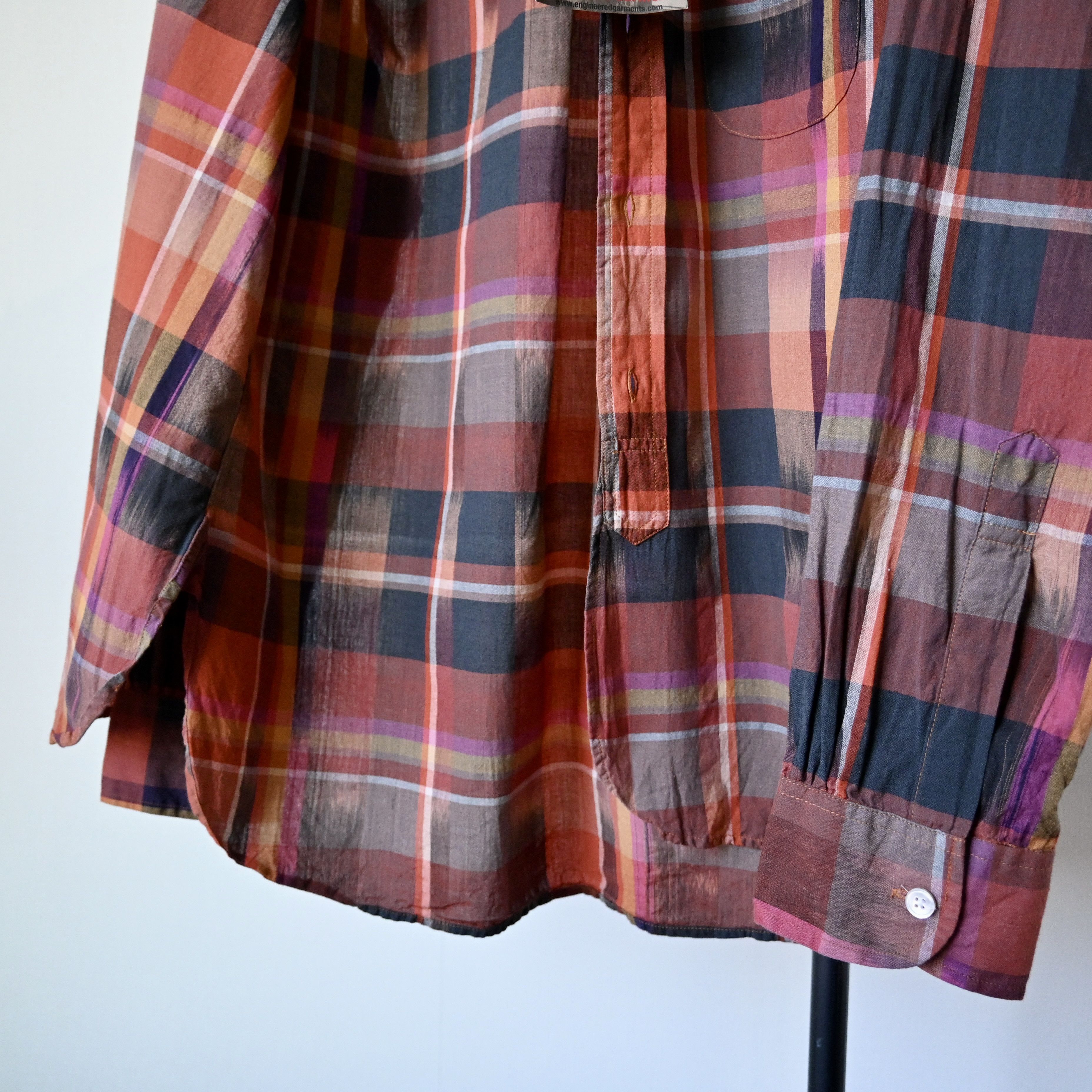 Engineered Garments MINT, Engineered Garments "19th Century Shirt" ikat plaid Size US M / EU 48-50 / 2 - 13 Thumbnail