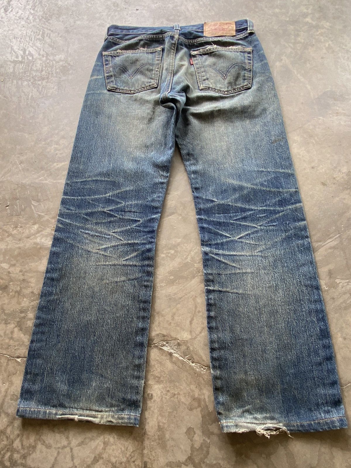 Levi's × Vintage Vintage 90s Levi's 501 Distressed Trash @@6 Size US 30 / EU 46 - 1 Thumbnail