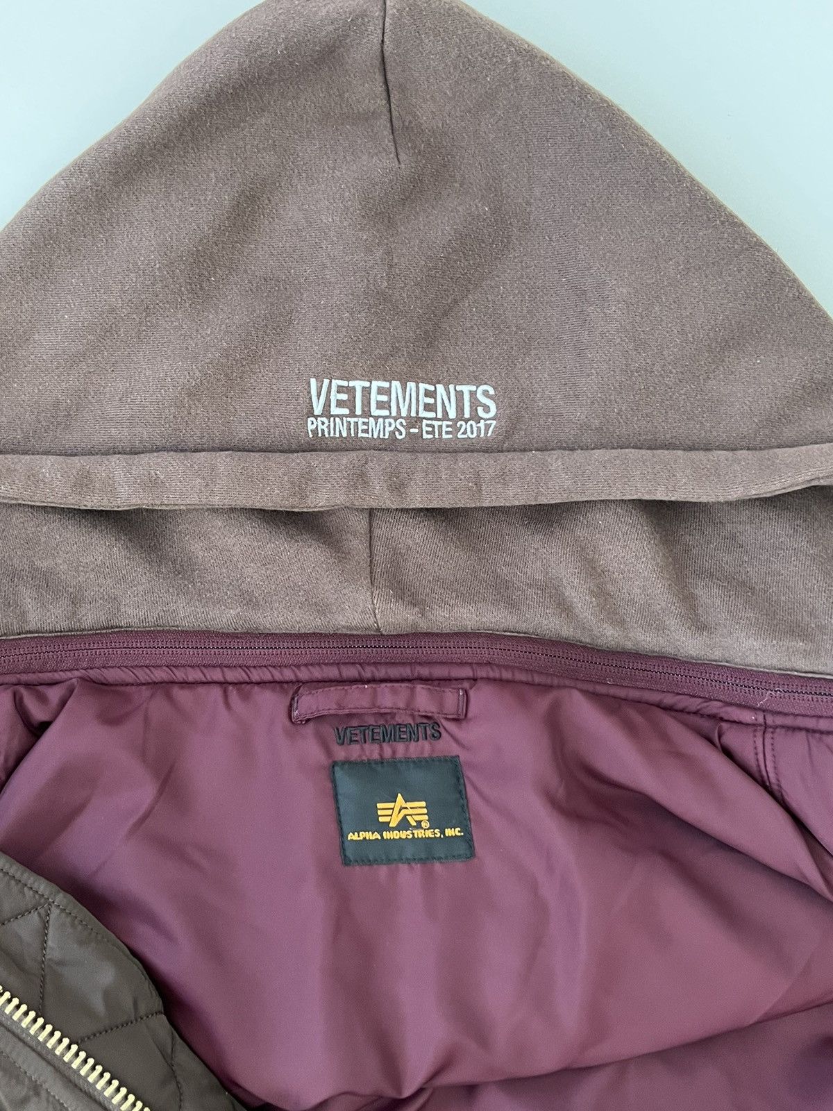 Vetements SS17 Reversible Bomber Jacket Size US S / EU 44-46 / 1 - 10 Thumbnail