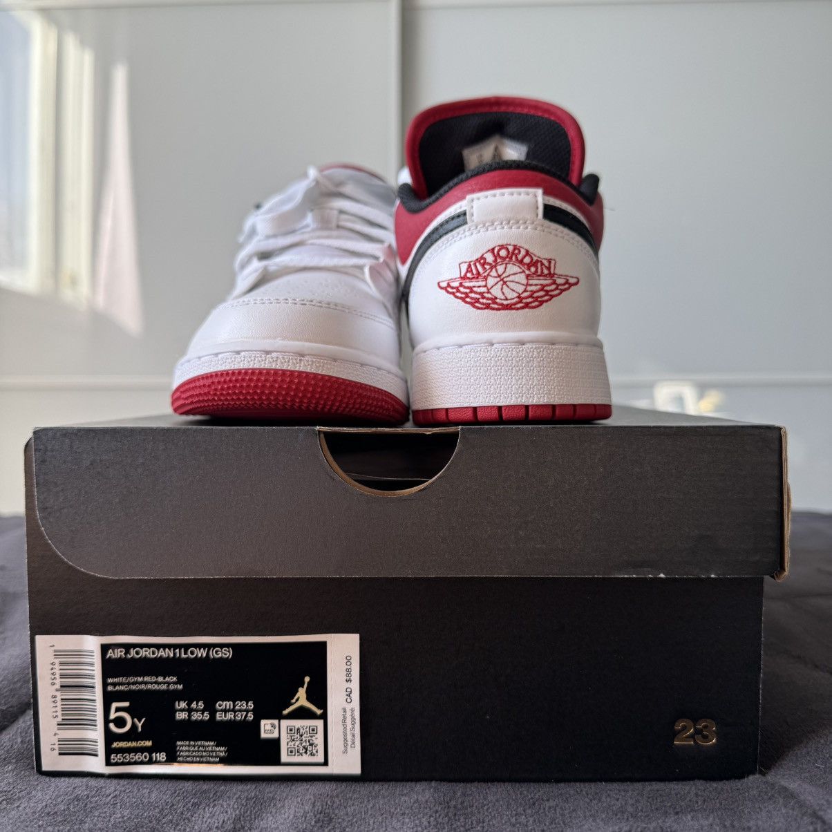 Jordan Brand × Nike Air Jordan 1 Low “White Gym Red” GS Size US 5 / EU 37 - 9 Thumbnail