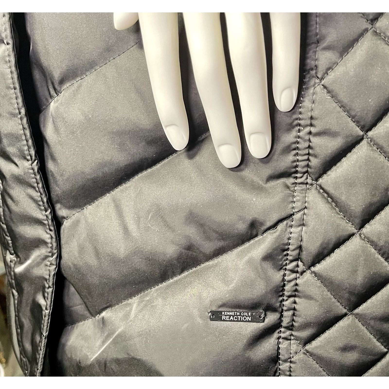 Kenneth Cole Kenneth Cole Quilted Down Filled Puffer Jacket- Small Black Size L / US 10 / IT 46 - 4 Thumbnail
