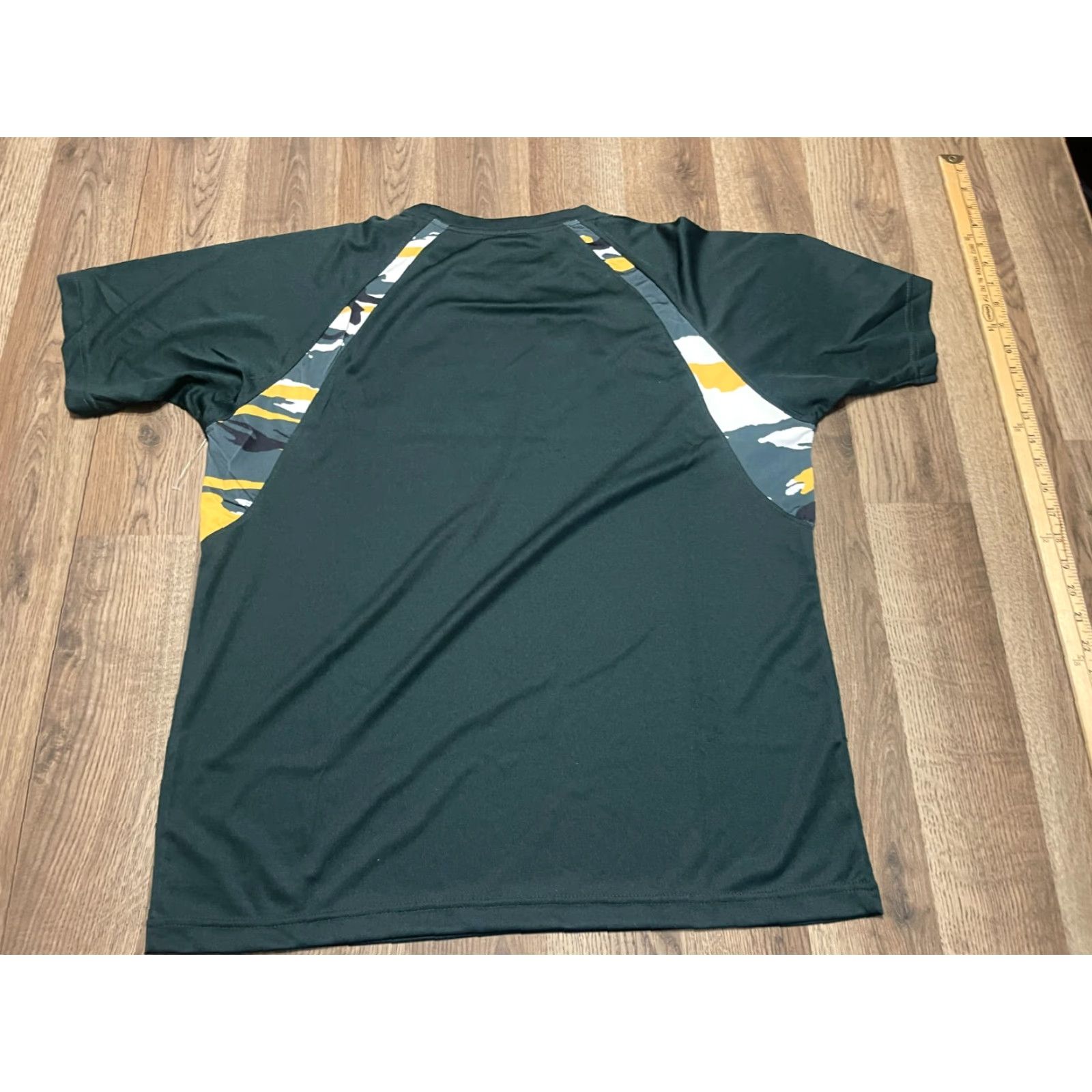 Vintage Team Apparel Shirts Men’s Medium Green Bay Packers NFL Football T-Shirt Green Short Sleeve Regular Mens Size US M / EU 48-50 / 2 - 2 Thumbnail