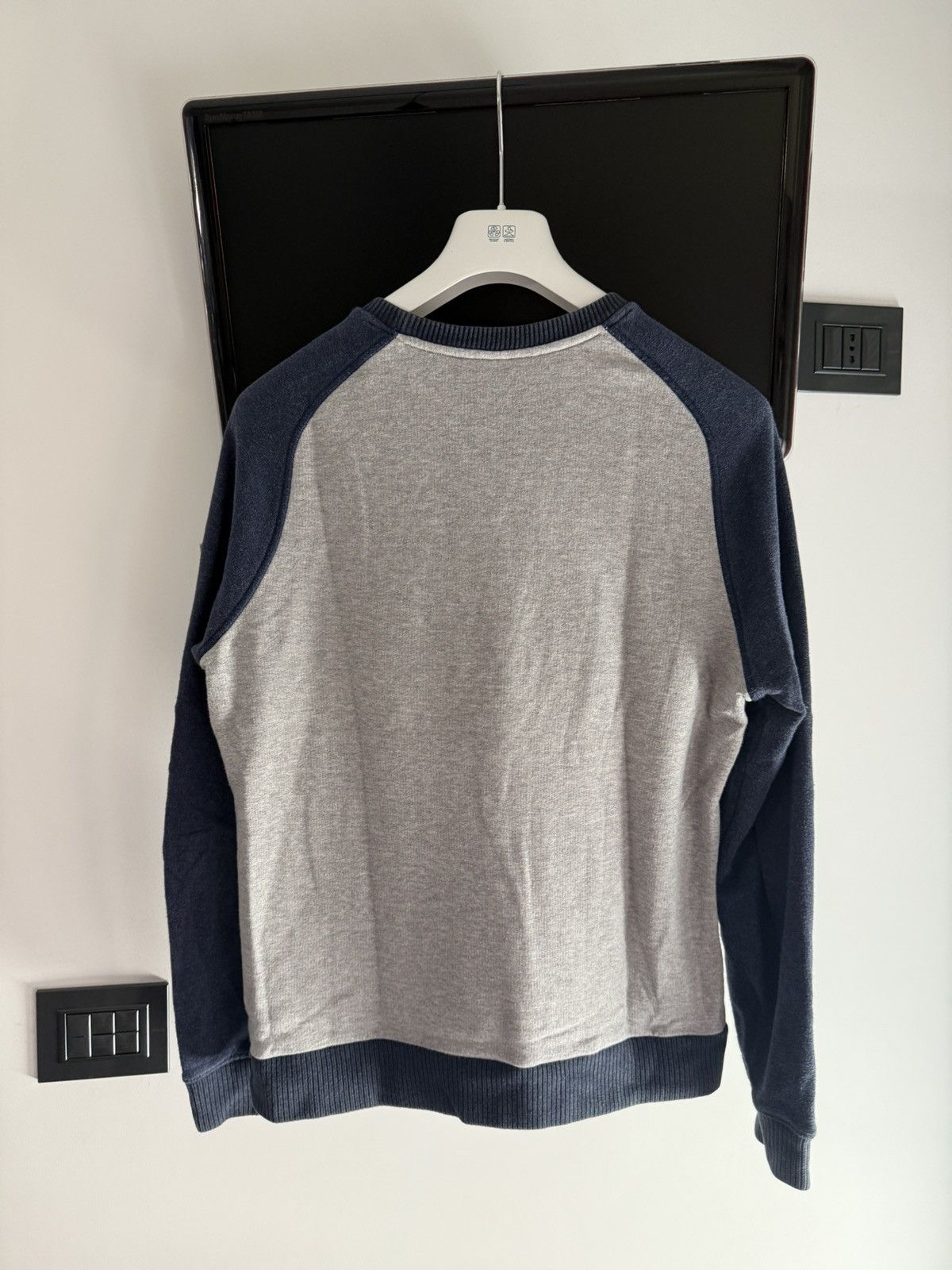Moncler Moncler sweatshirt for mens Size US L / EU 52-54 / 3 - 3 Thumbnail
