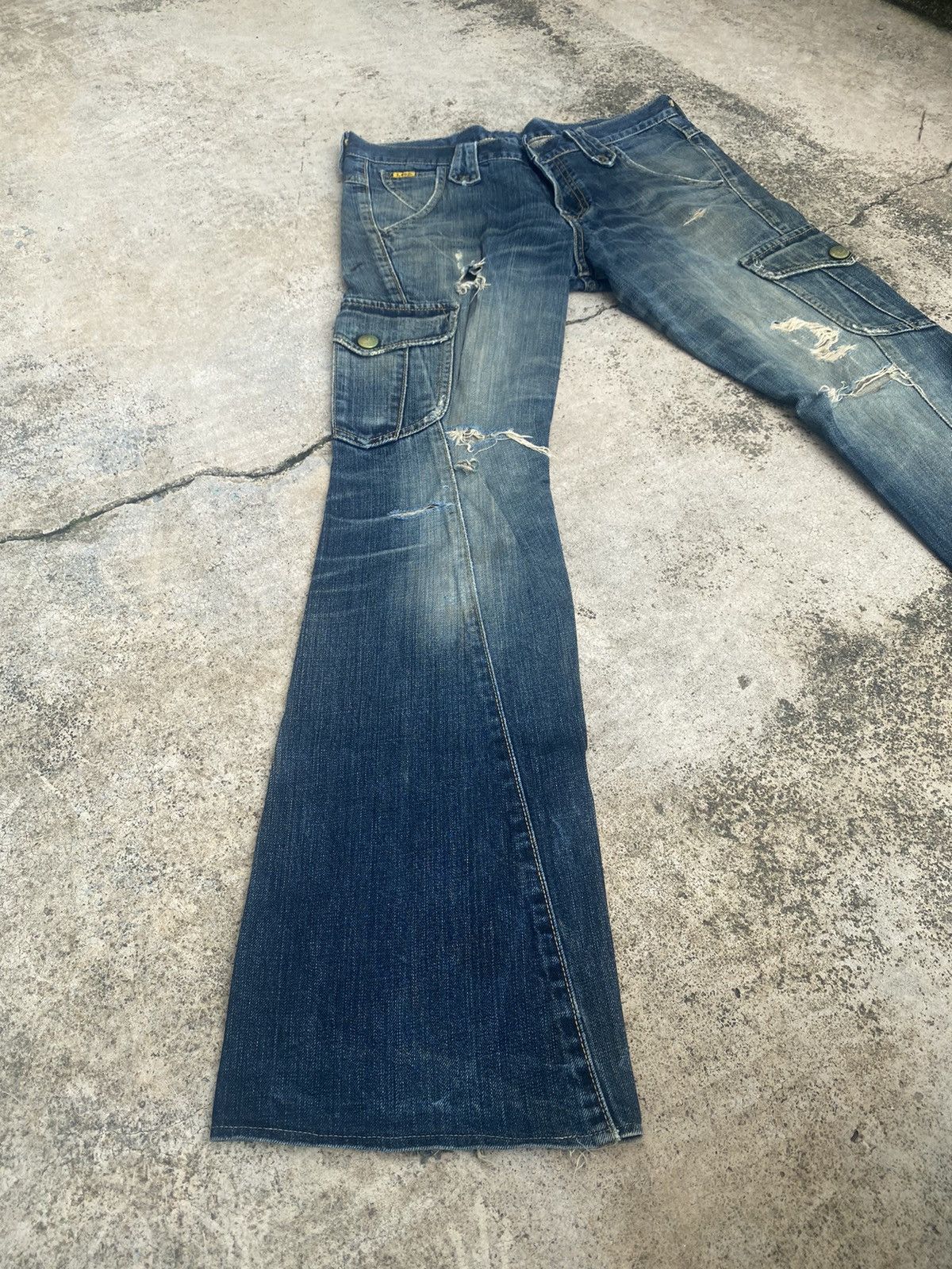 If Six Was Nine × Lee × Vintage Flare Jeans Lee Distressed Faded Bootcut Size US 31 - 1 Thumbnail
