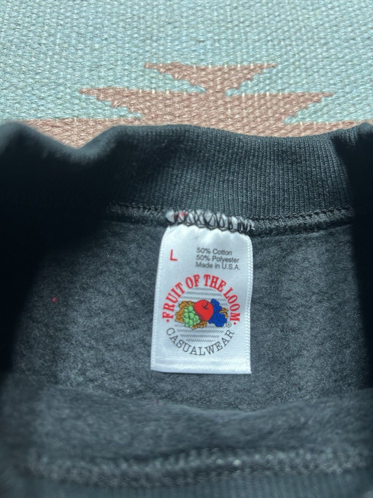 Vintage Vtg 90s sweatshirt cut & sew maze geometric fruit loom L Size US L / EU 52-54 / 3 - 4 Thumbnail