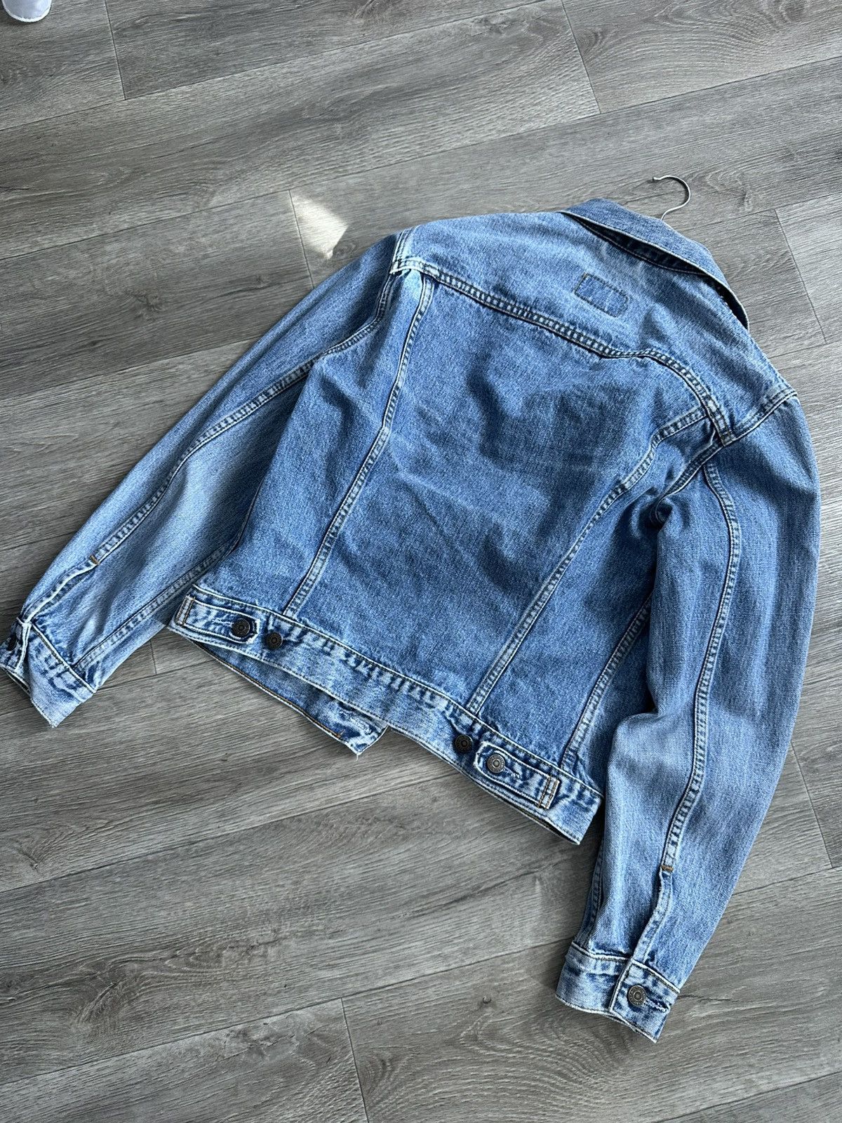 Levi's 🫧 Vintage Levi's Trucker Denim Jacket Blue Medium Wash Size L / US 10 / IT 46 - 10 Thumbnail