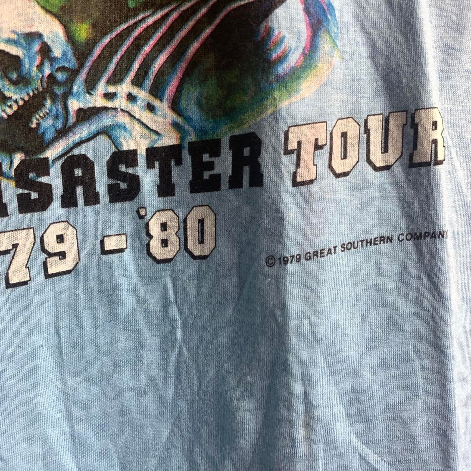 Vintage 1979 MOLLY HATCHET World Disaster single stitch tee shirt M Size US M / EU 48-50 / 2 - 4 Thumbnail