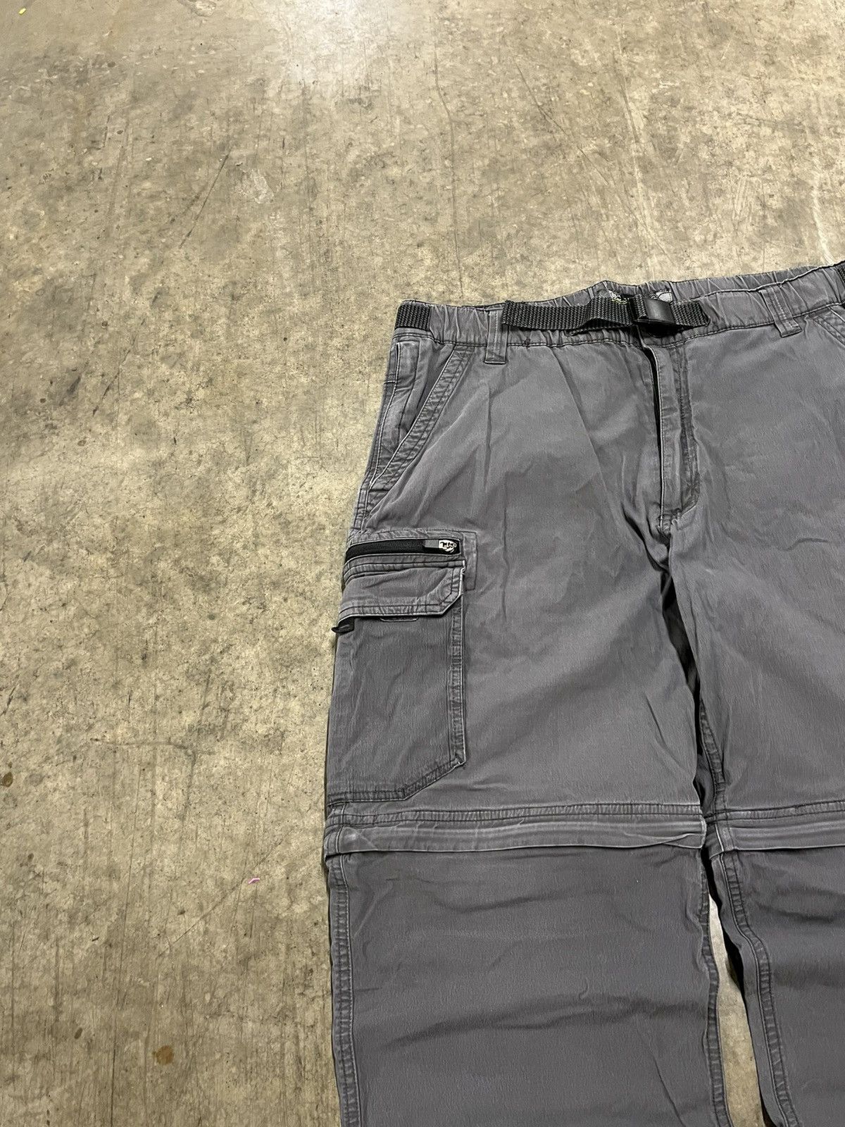 Vintage Vintage baggy fit cargo utility pants y2k skater streetwear Size US 34 / EU 50 - 4 Thumbnail