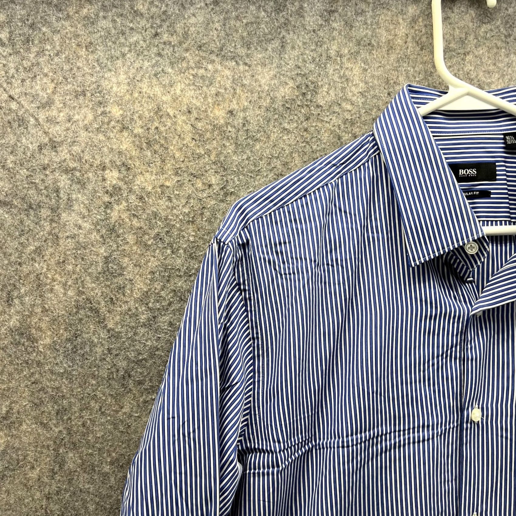 Hugo Boss VINTAGE Hugo Boss Shirt (No, Vintage? No) Size US XL / EU 56 / 4 - 3 Thumbnail