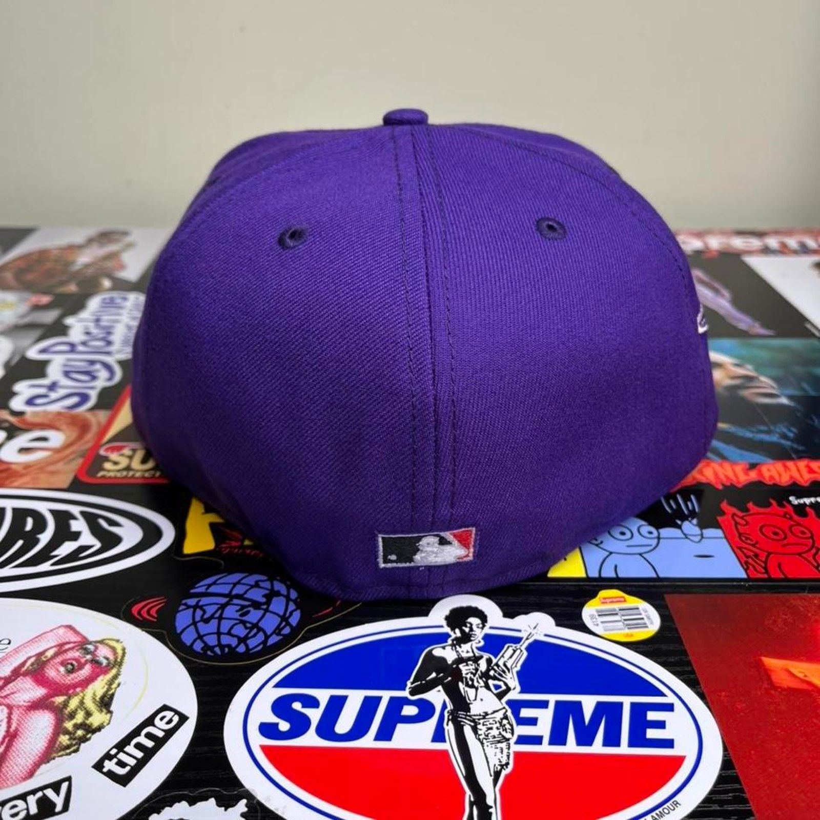 MLB × New Era Toronto Blue Jays 25th Anniversary Red Brim New Era Fitted Size ONE SIZE - 3 Thumbnail