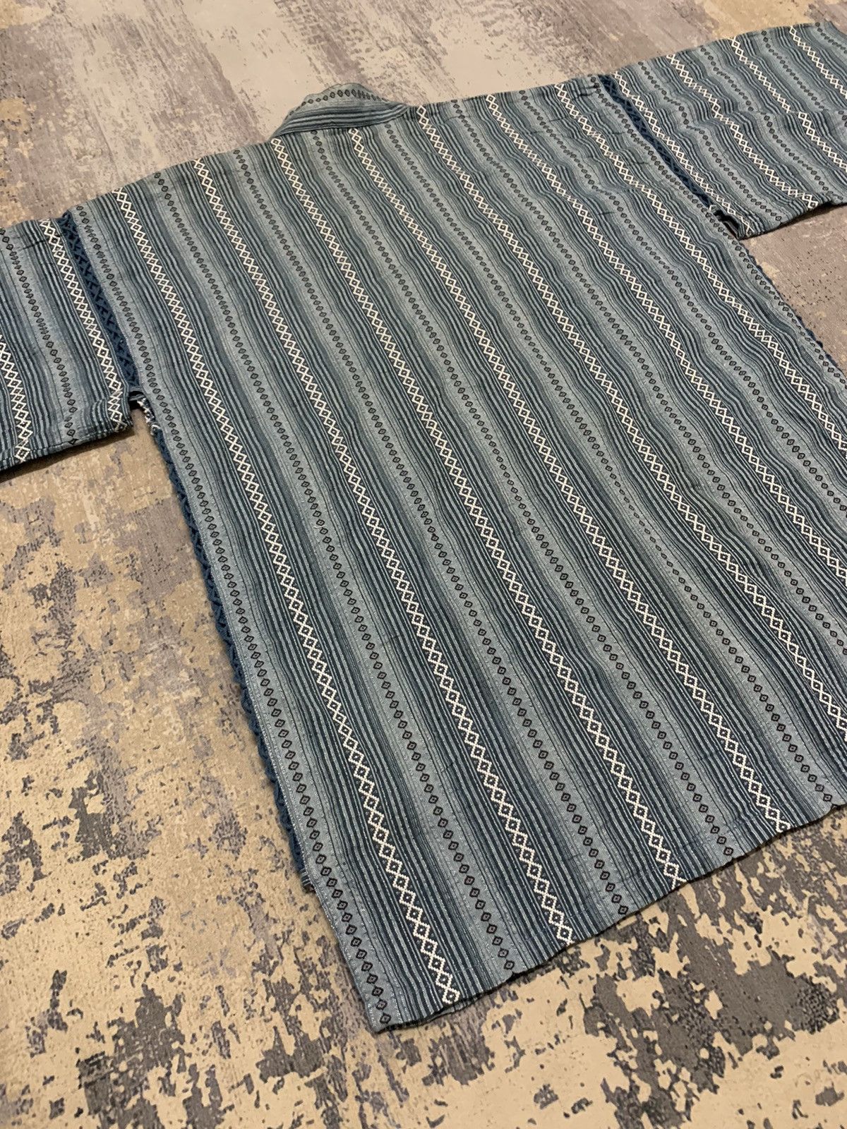 Vintage Japanese Kimono Vertical Stripe Design