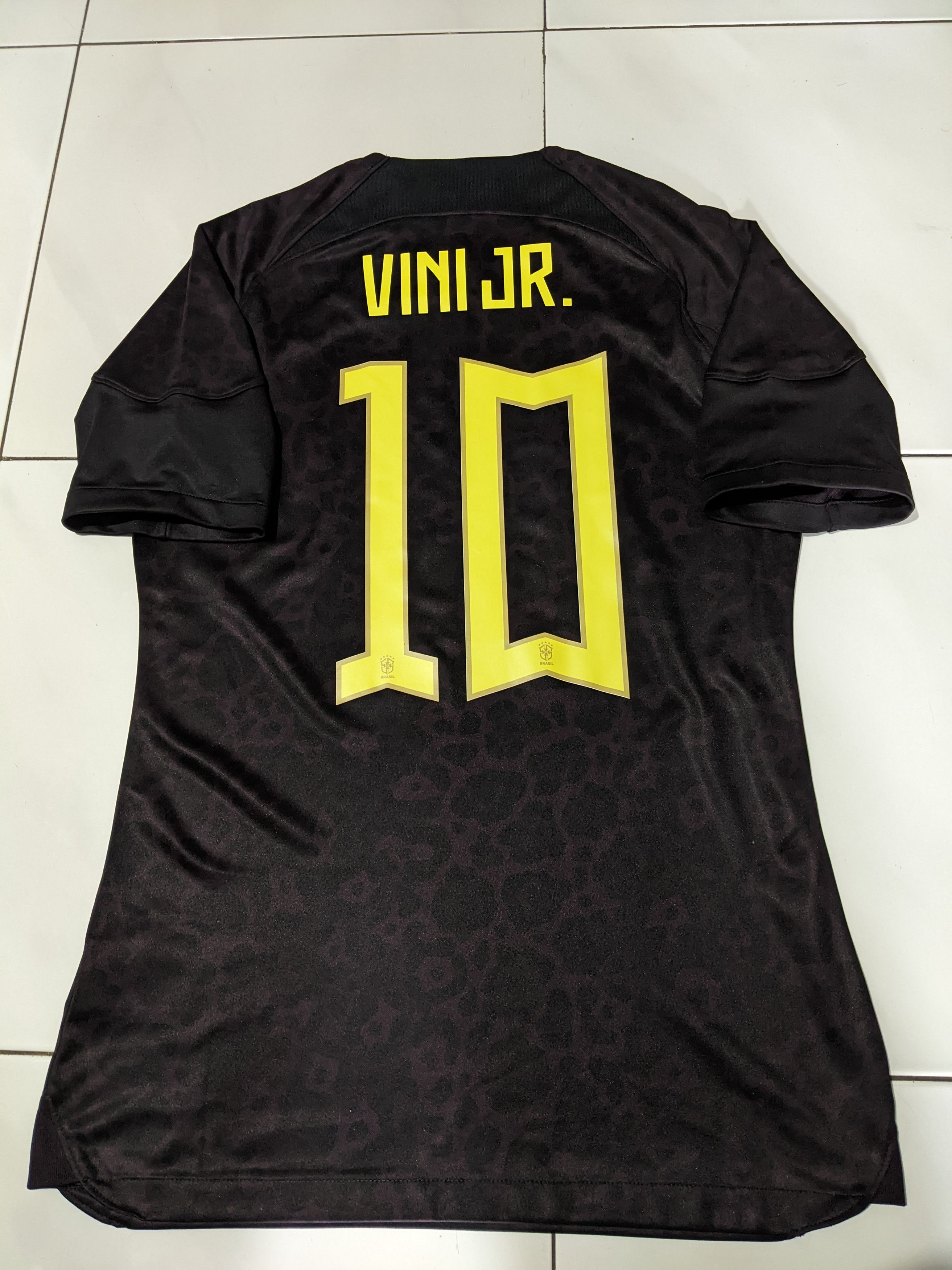 Nike Brazil Anti Racism 2023 Player Issue Jersey Vini Jr 10 Size US M / EU 48-50 / 2 - 2 Thumbnail