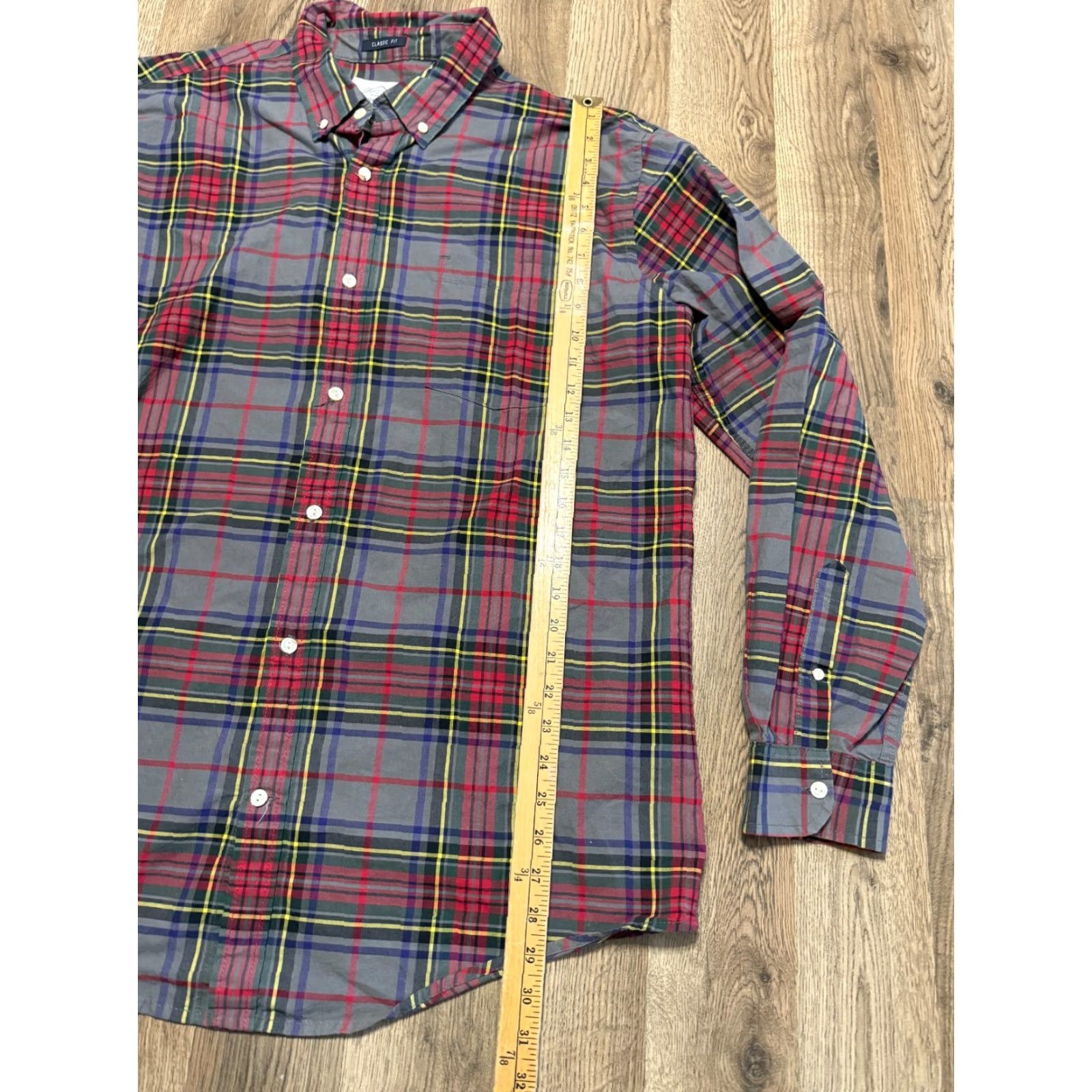 Vintage St. John's Bay Shirt Mens XL Red Blue Green Yellow Gray Button Up Classic Fit Plaid Long Sleeve Casual Size US XL / EU 56 / 4 - 6 Thumbnail