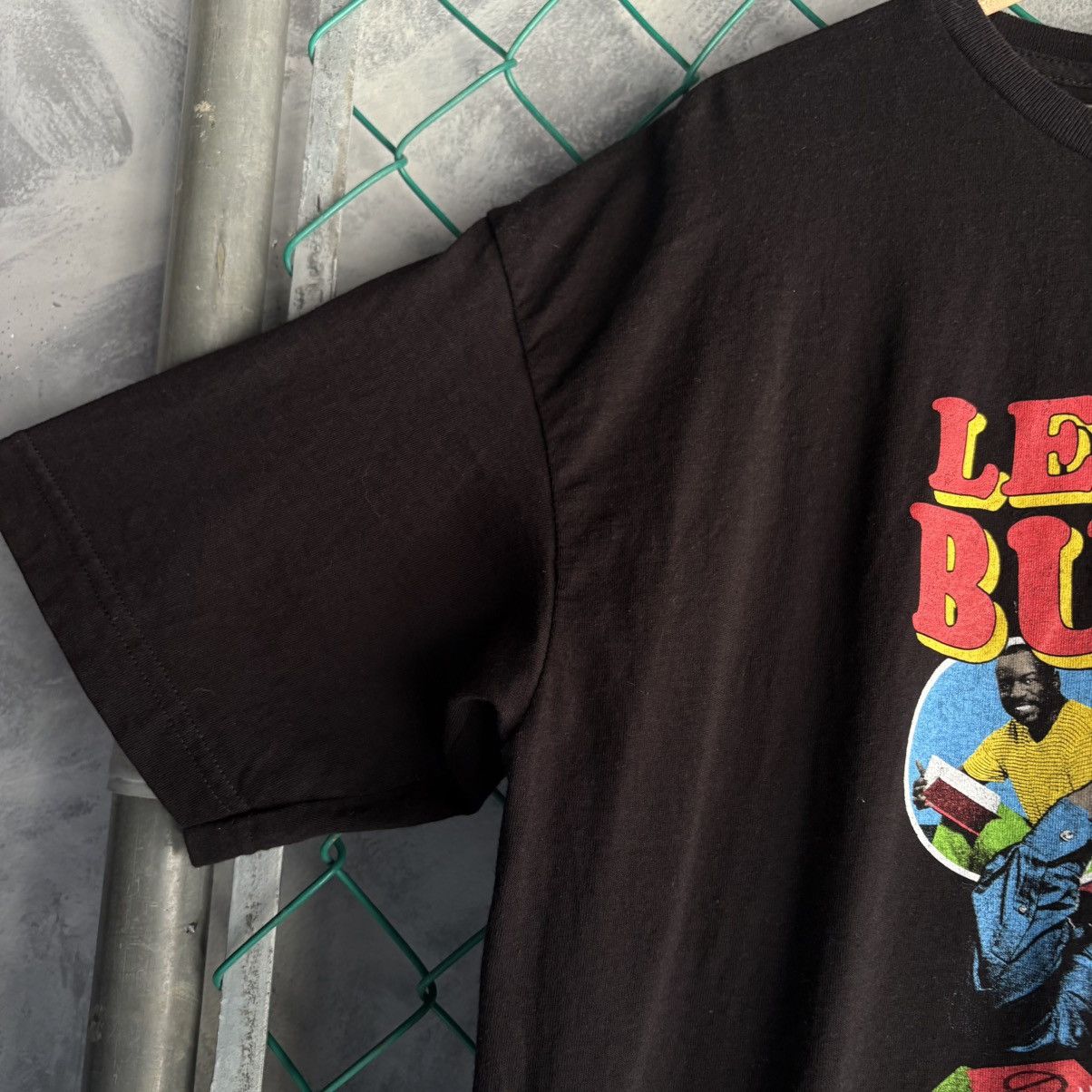 Other VTG Levar Burton Reading Rainbow TShirt Read Banned Books XL Size US XL / EU 56 / 4 - 4 Thumbnail