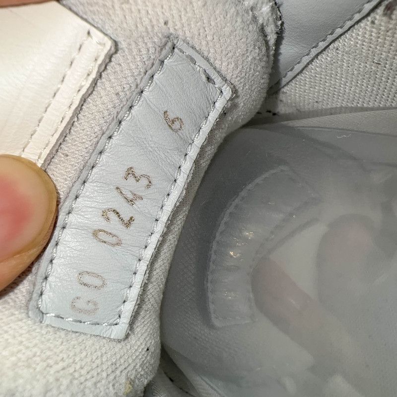 Louis Vuitton Louis Vuitton Trainer Low Top Fashion Sneakers - Size US 7.5 / EU 40-41 - 5 Thumbnail