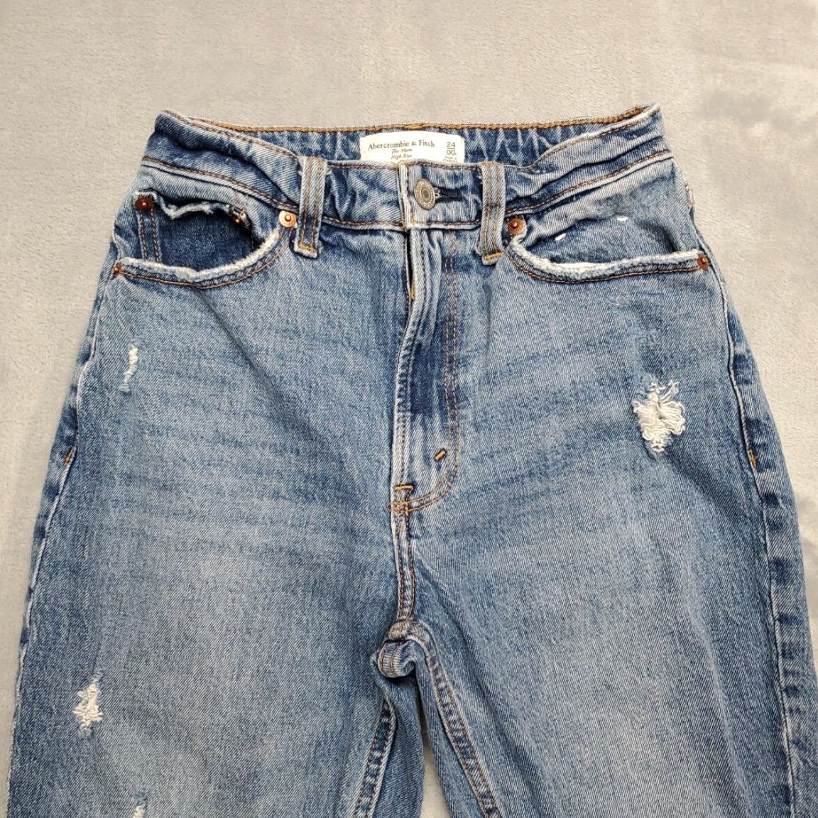 Abercrombie & Fitch Abercrombie & Fitch Jeans Womens 24 Blue Denim Mom High Rise Curve Love Y2K Pant Shoes Size 42" / US 20 - 4 Thumbnail