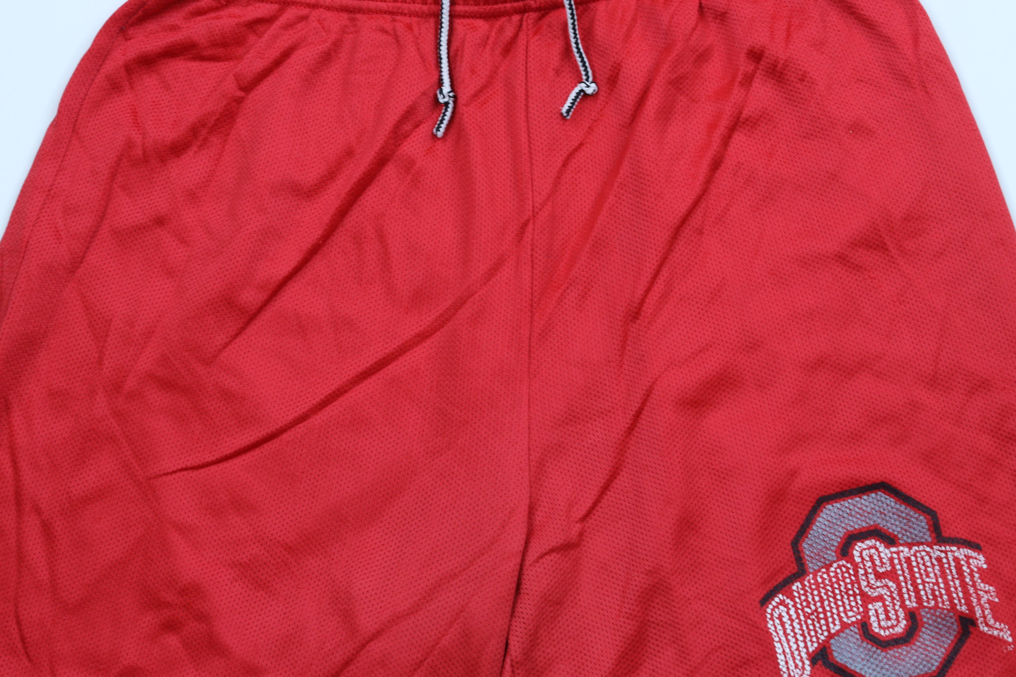 Vintage Vintage 90s Ohio State University Above Knee Shorts Red USA Size US 34 / EU 50 - 3 Thumbnail