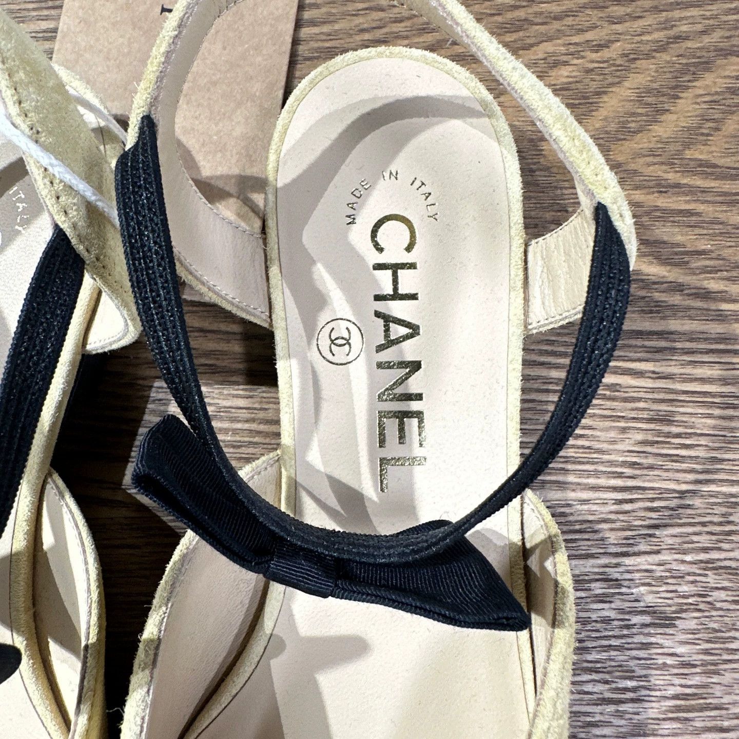 Chanel Chanel Unused Suede Bow Strap Pointed Toe Flat 38 Size US 7.5 / IT 37.5 - 5 Thumbnail