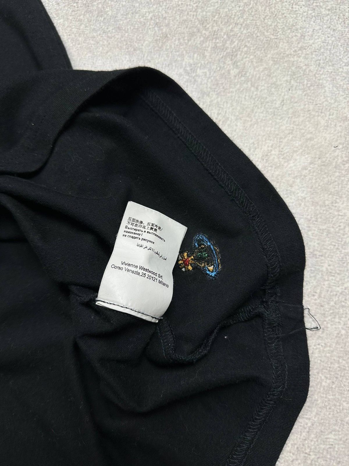 Vivienne Westwood Vivienne Westwood Orb Saturn Big Logo T-shirt L Size US L / EU 52-54 / 3 - 6 Thumbnail