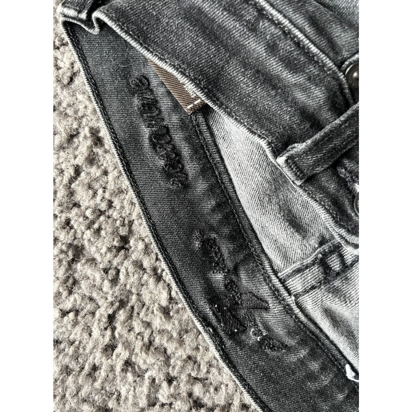 7 For All Mankind 7 For All Mankind Roxanne Jeans Skinny Black Wash Distressed Woman 24 Inseam 32 Color Black Size 24 Womens Size ONE SIZE - 6 Thumbnail