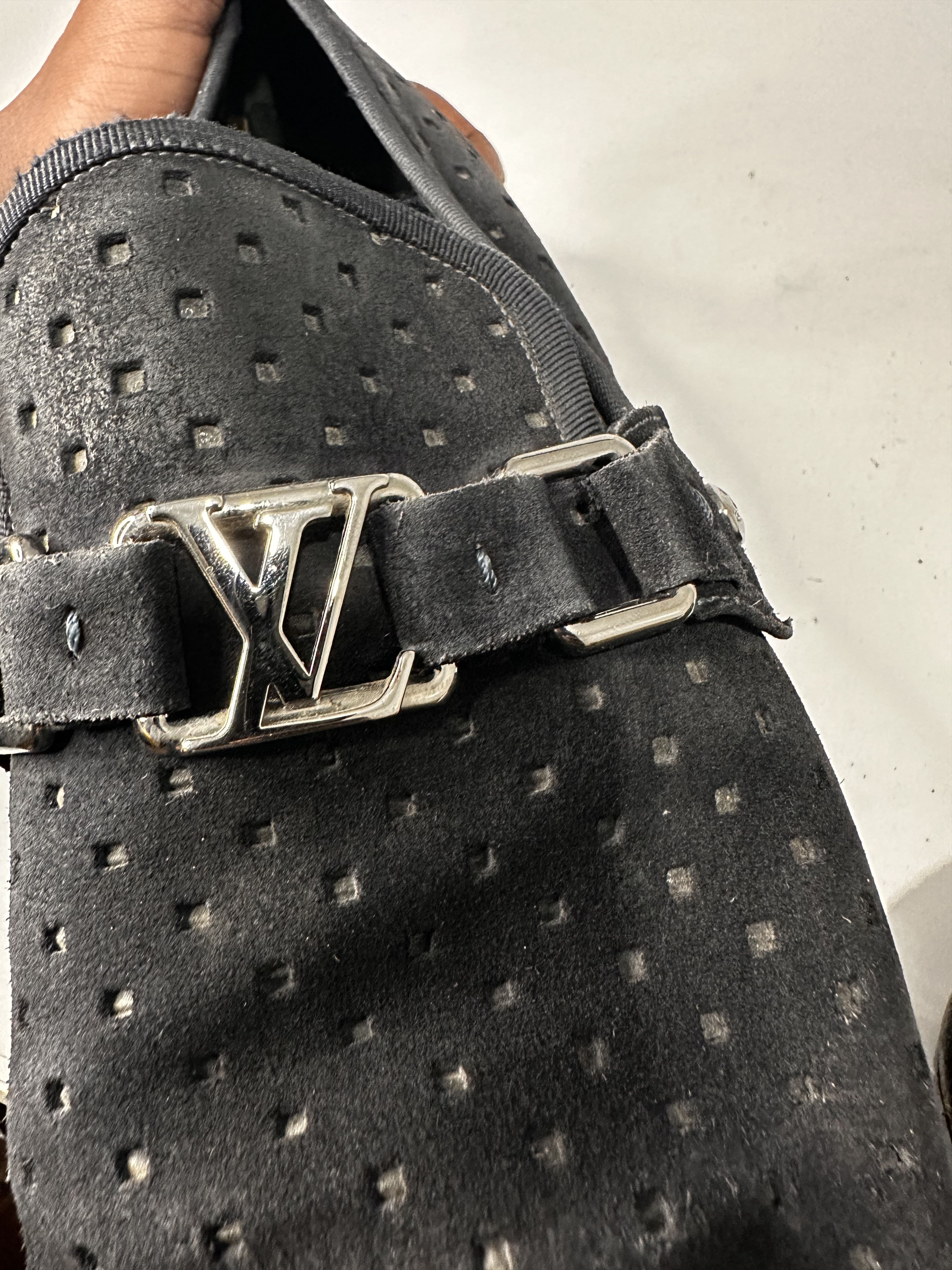 Louis Vuitton Louis Vuitton Montaigne Black Velvet Logo Loafer Size 8.5Uk. Size US 8.5 / EU 41-42 - 5 Thumbnail
