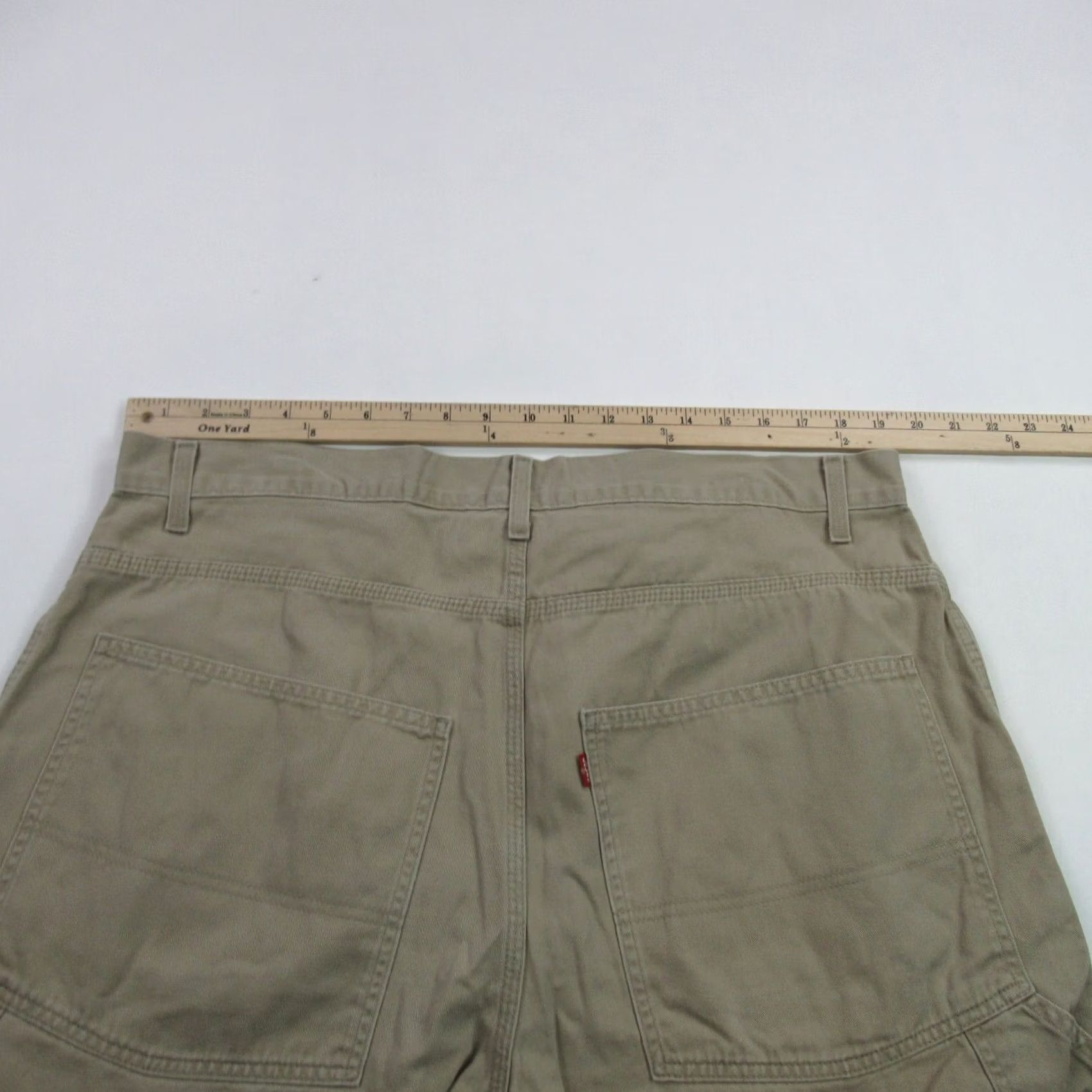 Levi's Levi's Shorts Mens 38 Cargo Pockets Hiking Button Outdoor Casual Camping Cargo Pocket Denim Beige 38 Mens Clothing Size US 38 / EU 54 - 7 Thumbnail